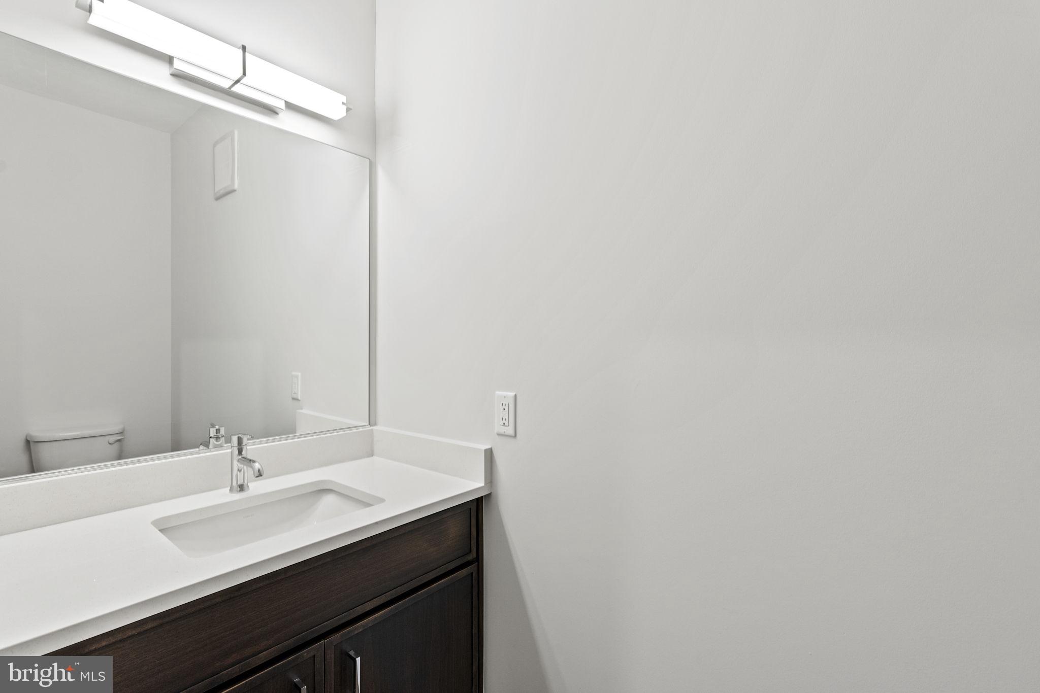 Real estate listing preview #35