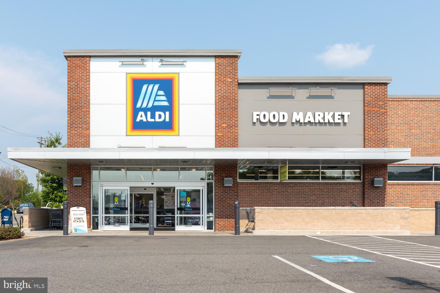 Real estate listing preview #63