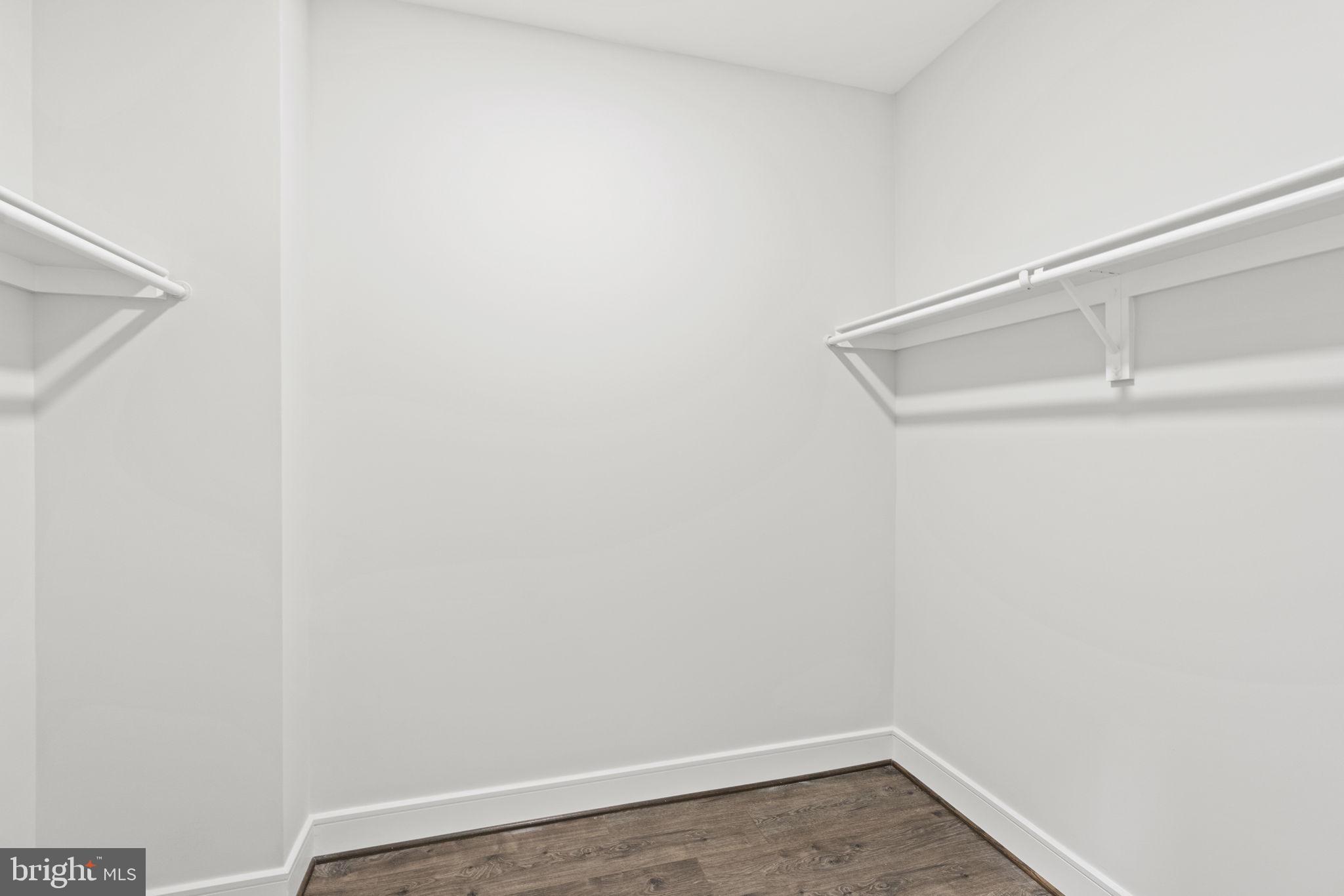 Real estate listing preview #25