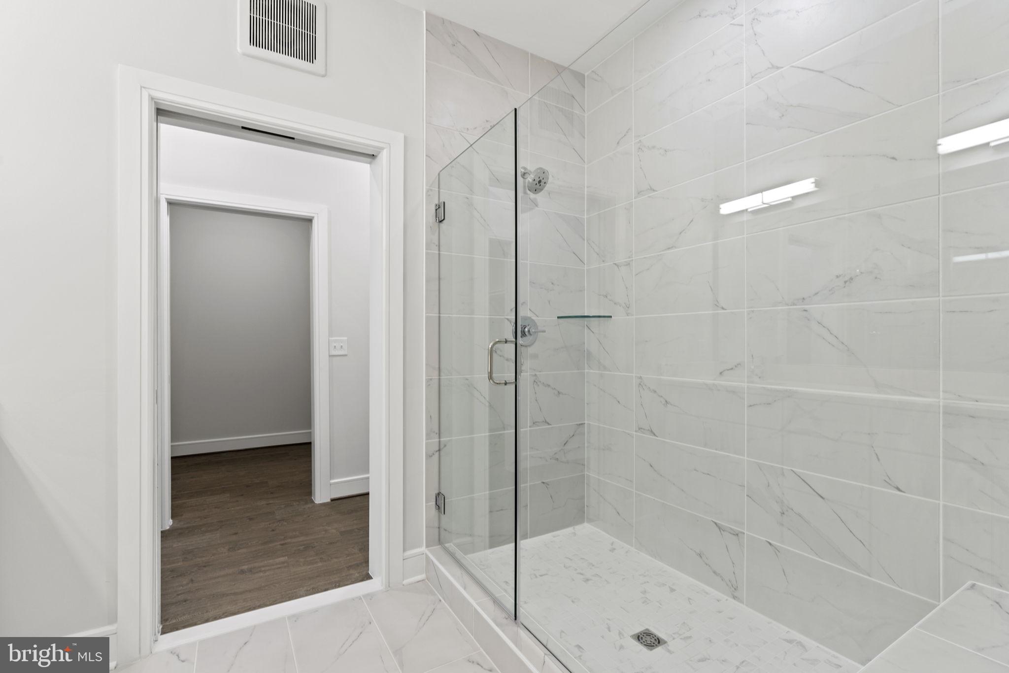 Real estate listing preview #31