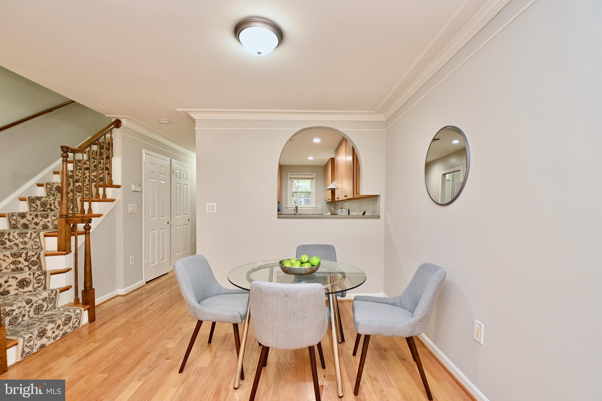 Real estate listing preview #14