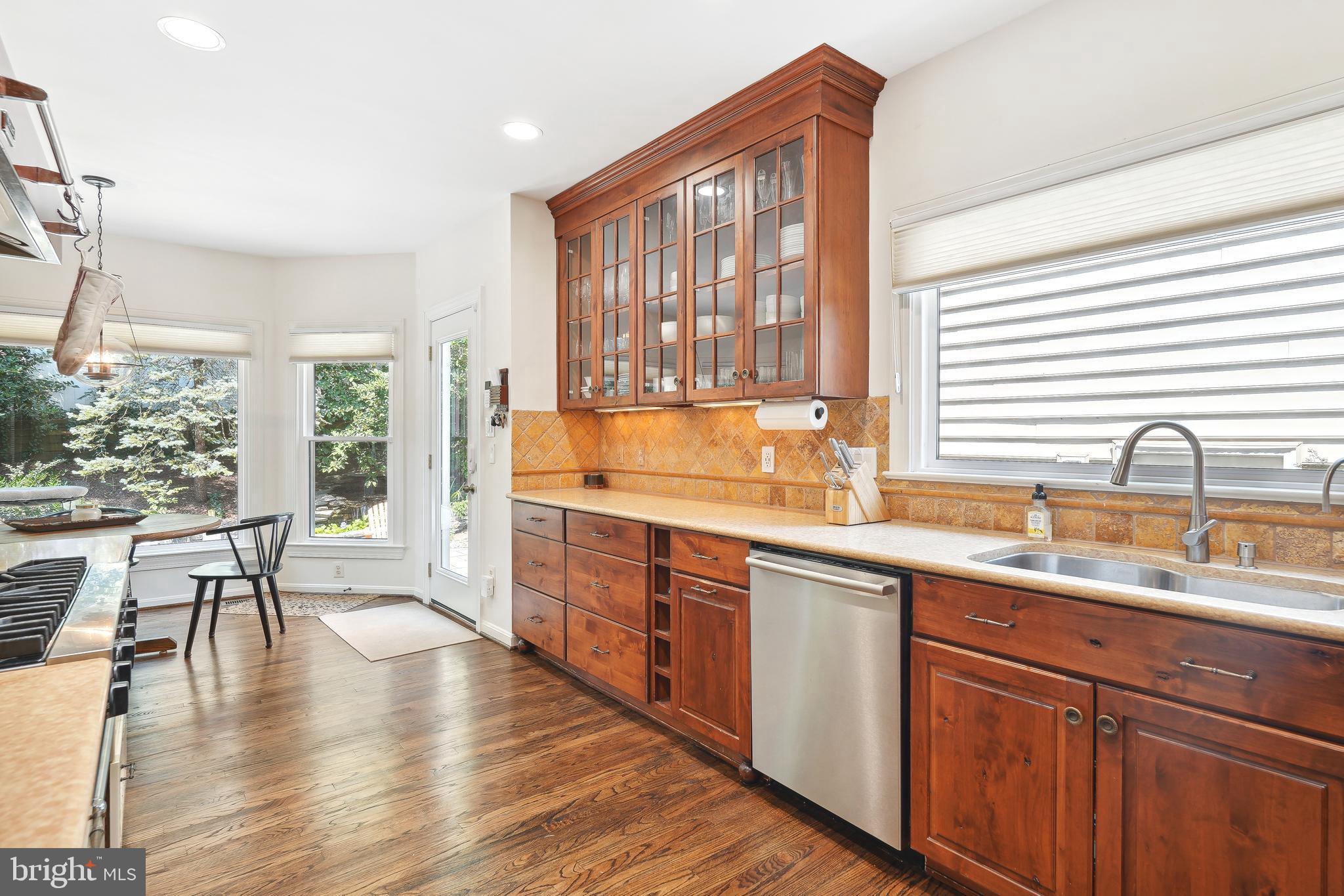 Real estate listing preview #9