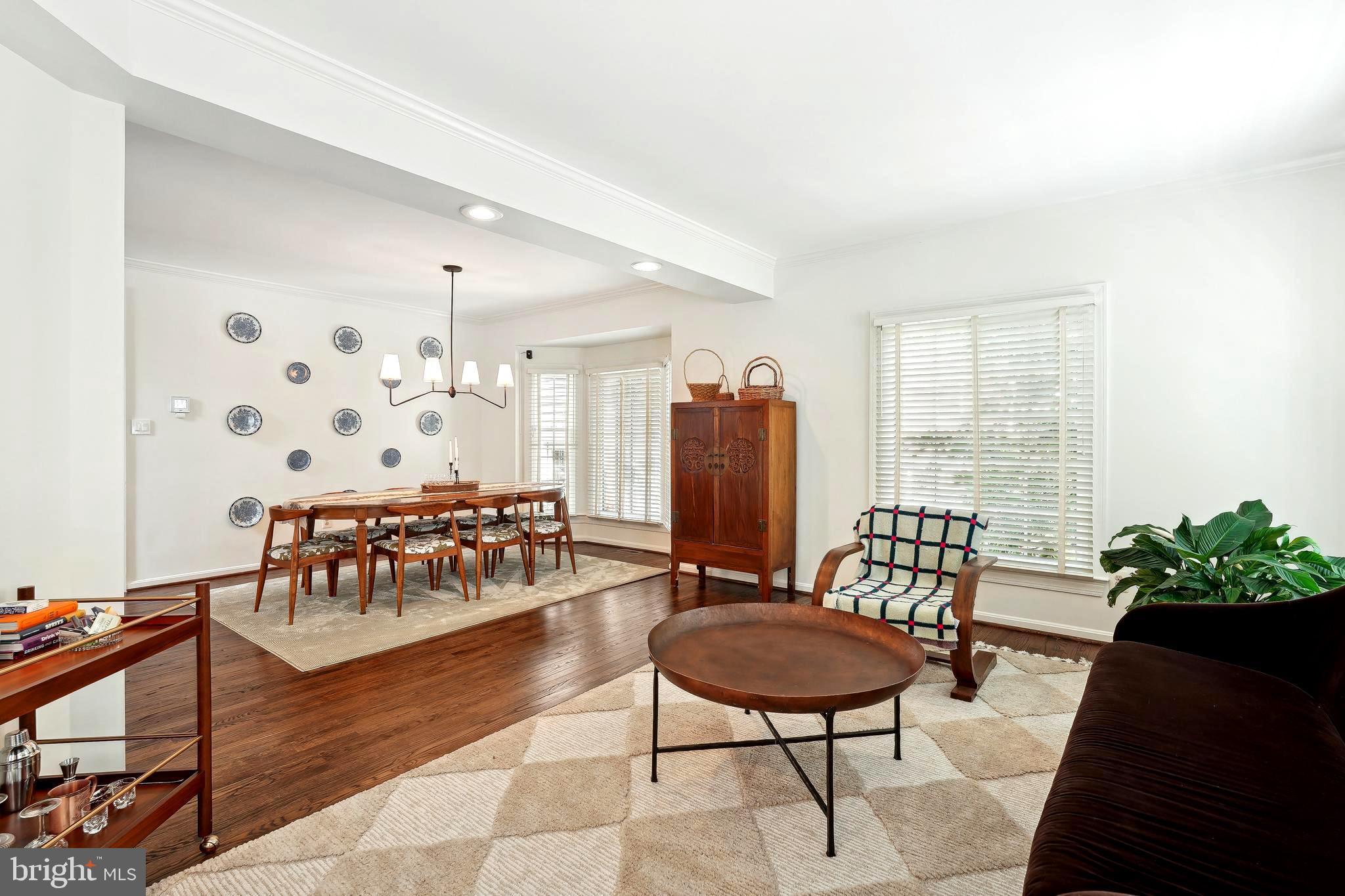 Real estate listing preview #3