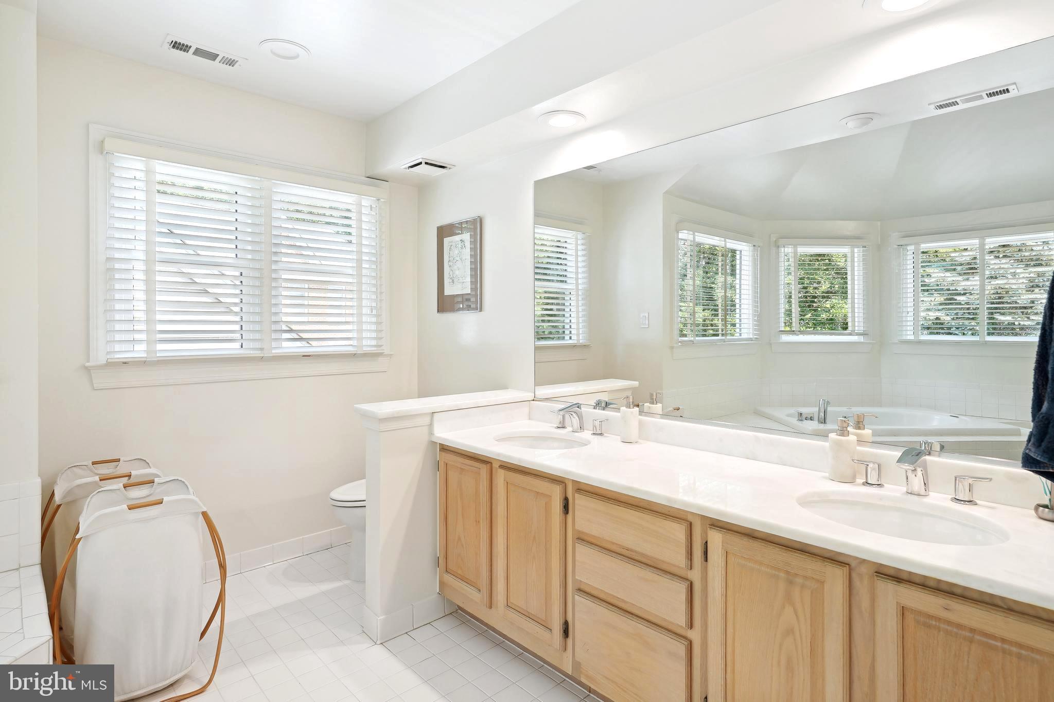 Real estate listing preview #15