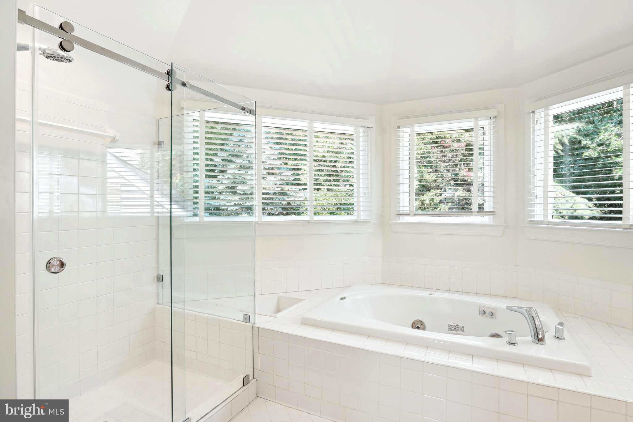 Real estate listing preview #17