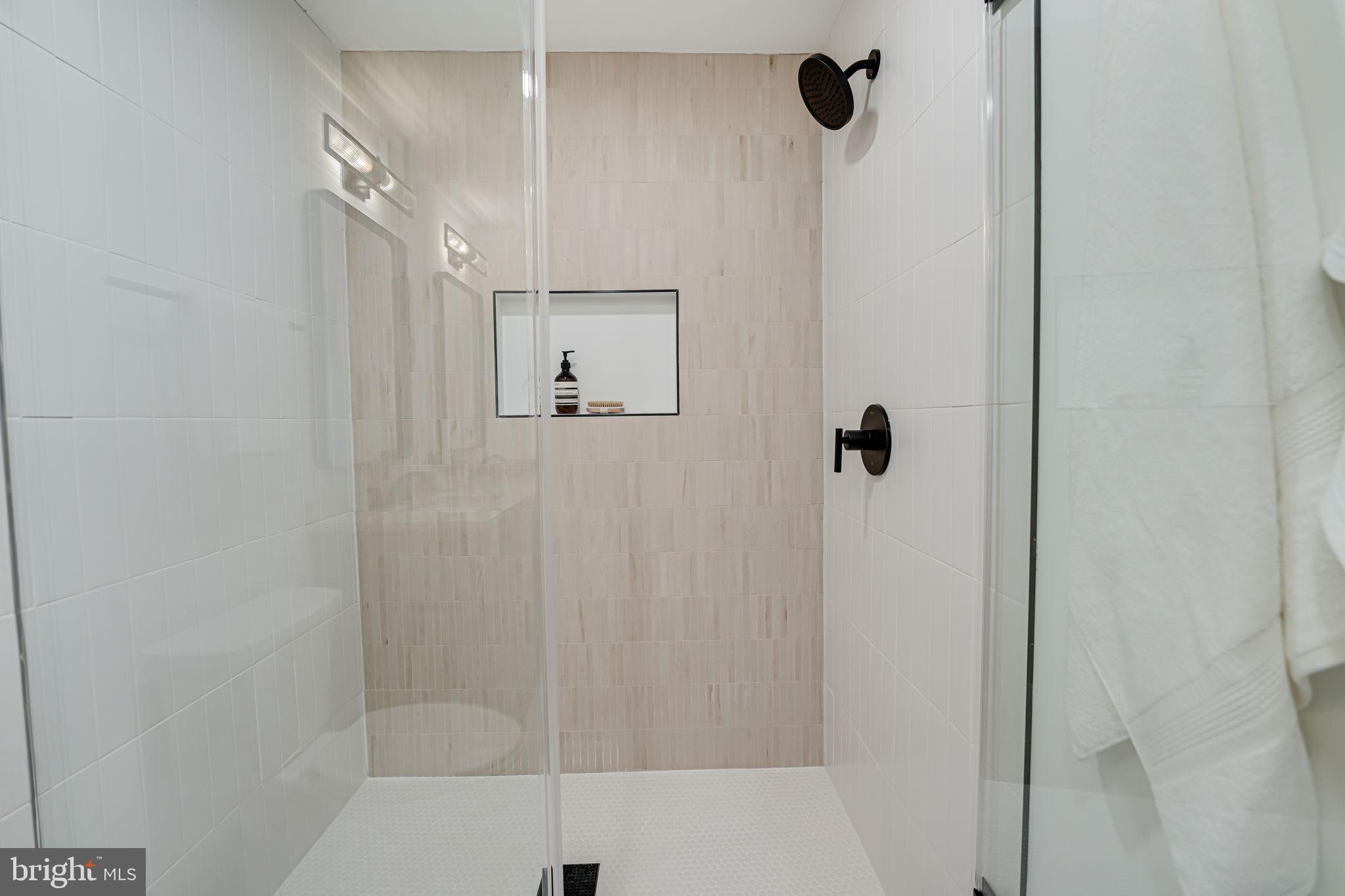 Real estate listing preview #30