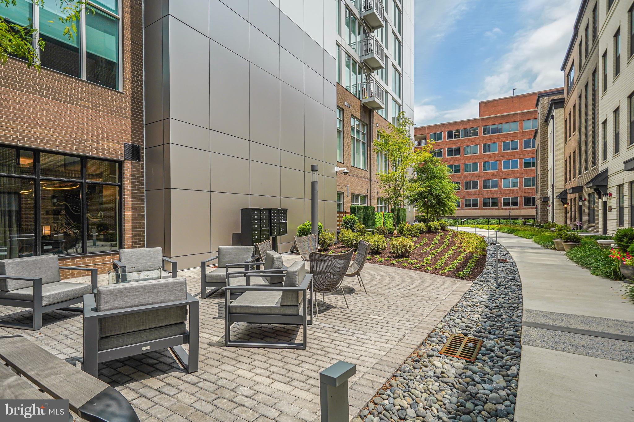 Real estate listing preview #35