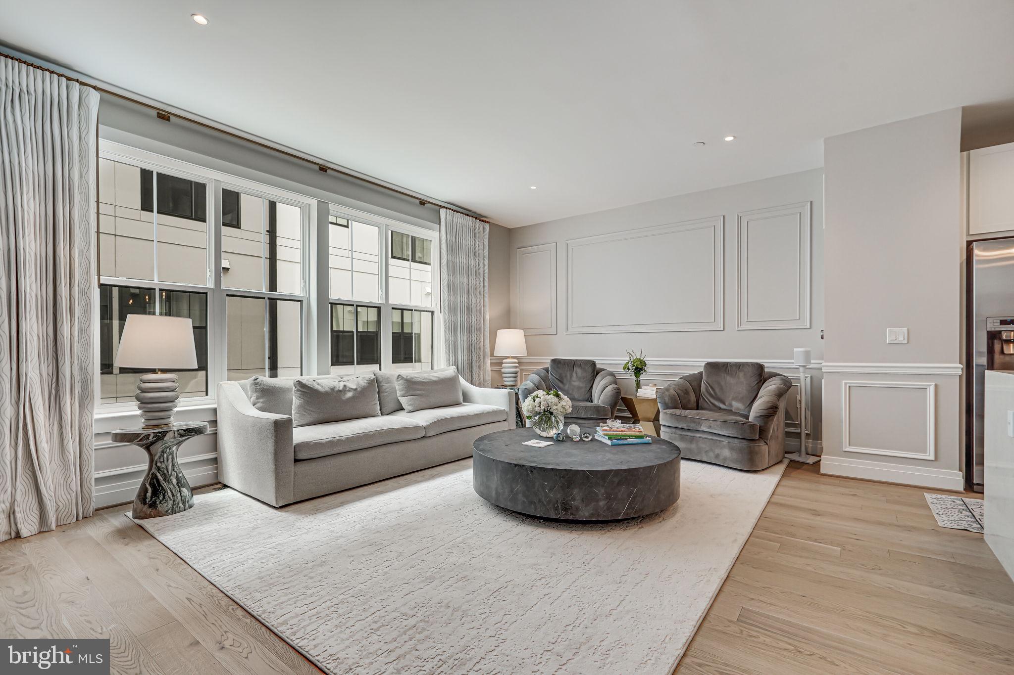 Real estate listing preview #12