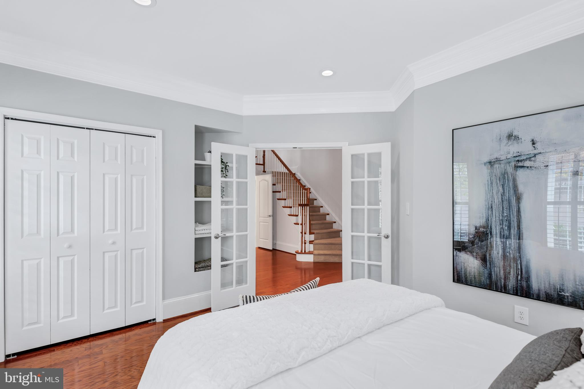 Real estate listing preview #4