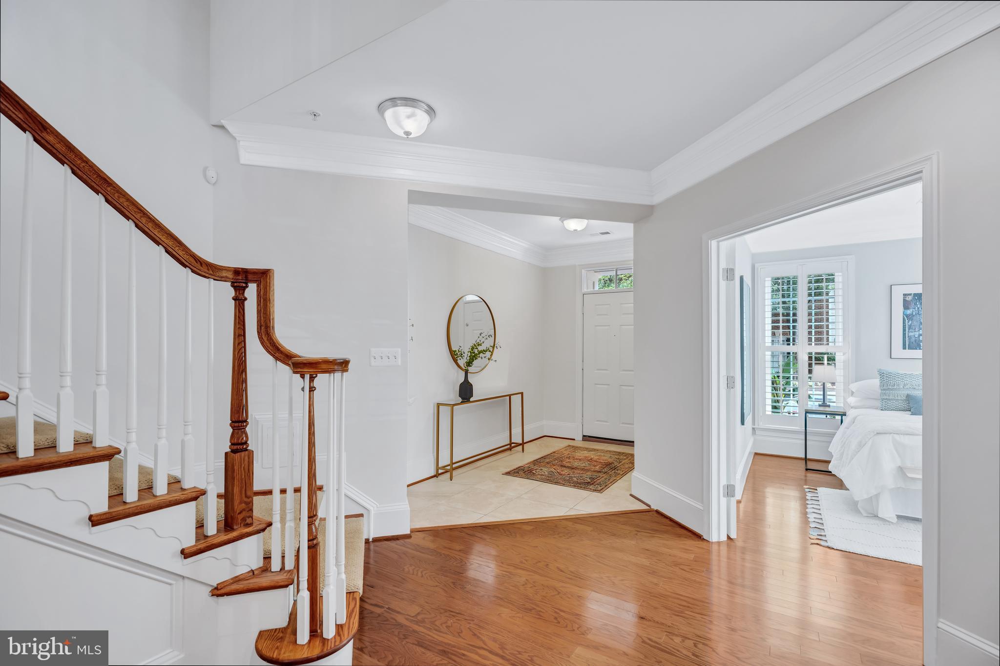 Real estate listing preview #3