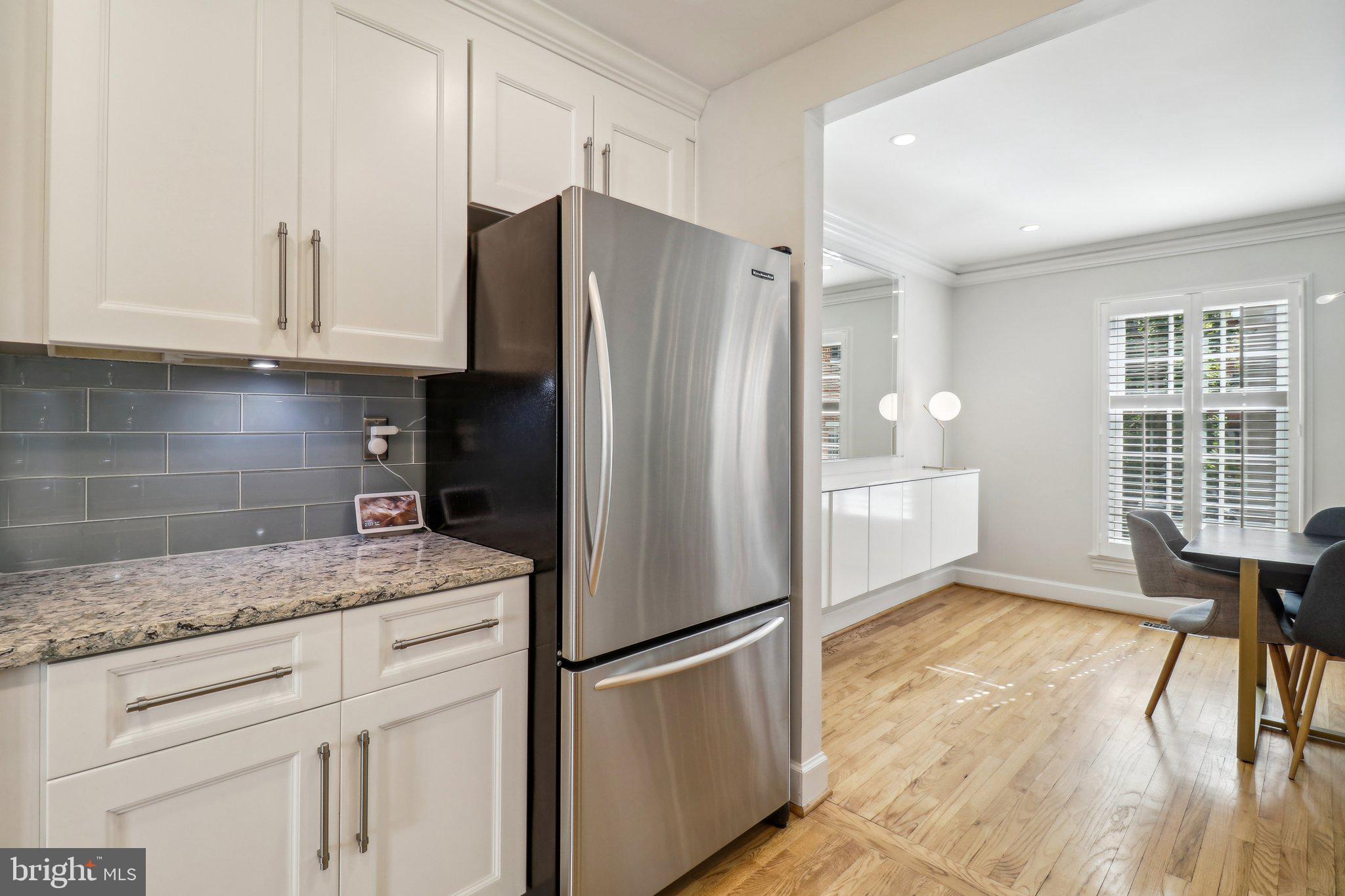 Real estate listing preview #18