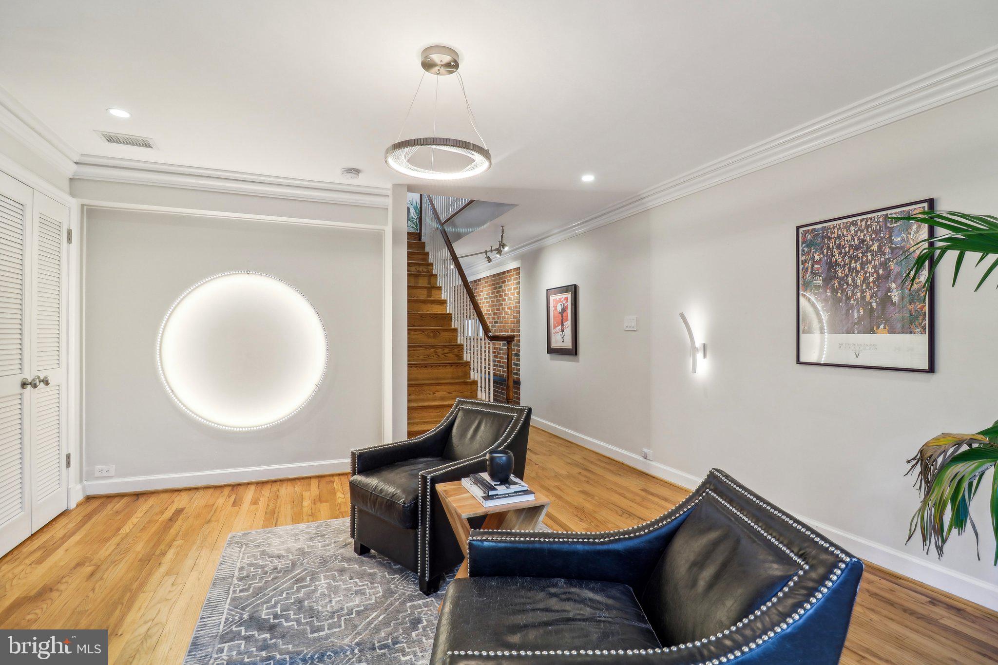 Real estate listing preview #7