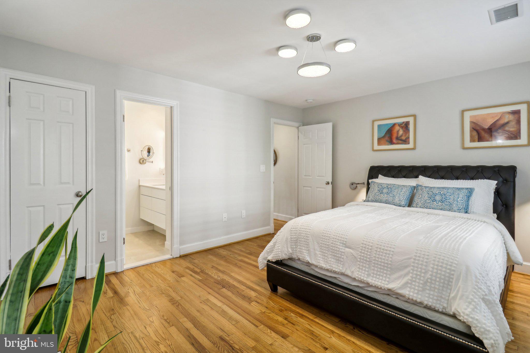 Real estate listing preview #23