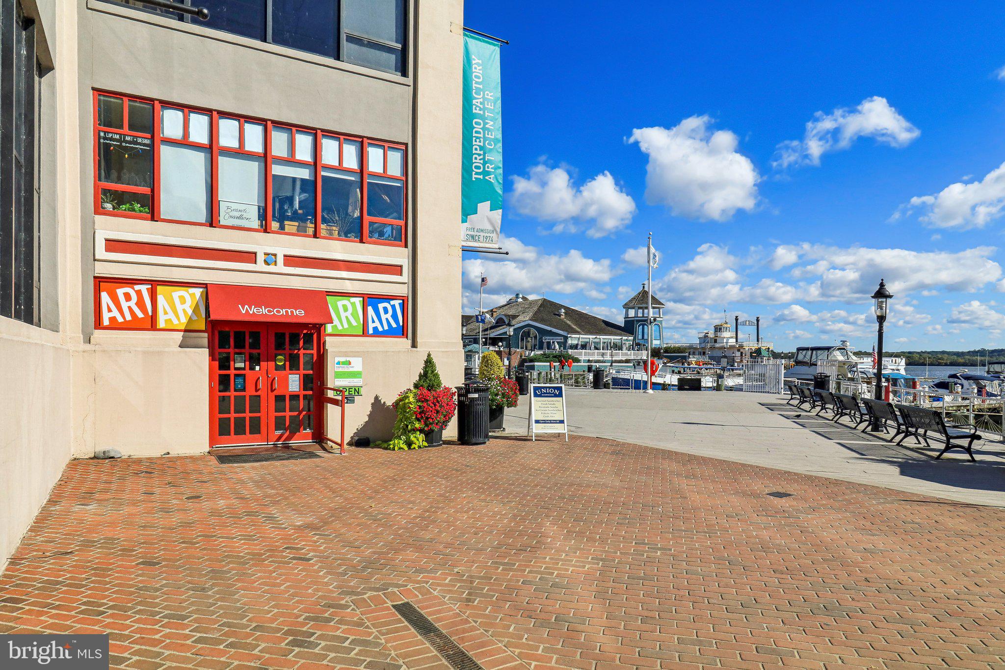 Real estate listing preview #49