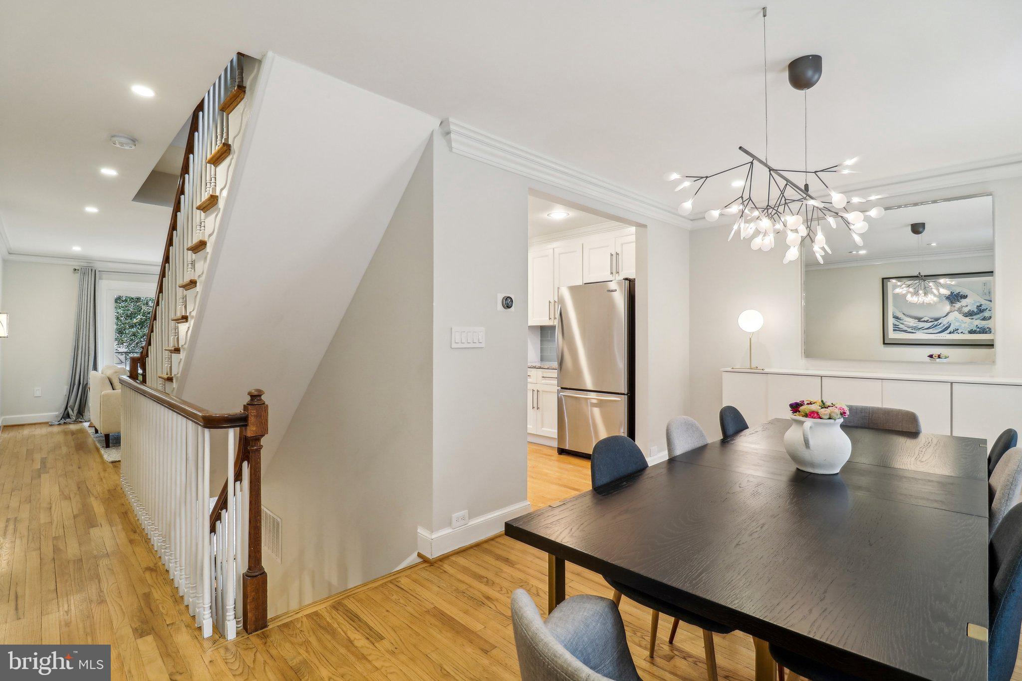 Real estate listing preview #12