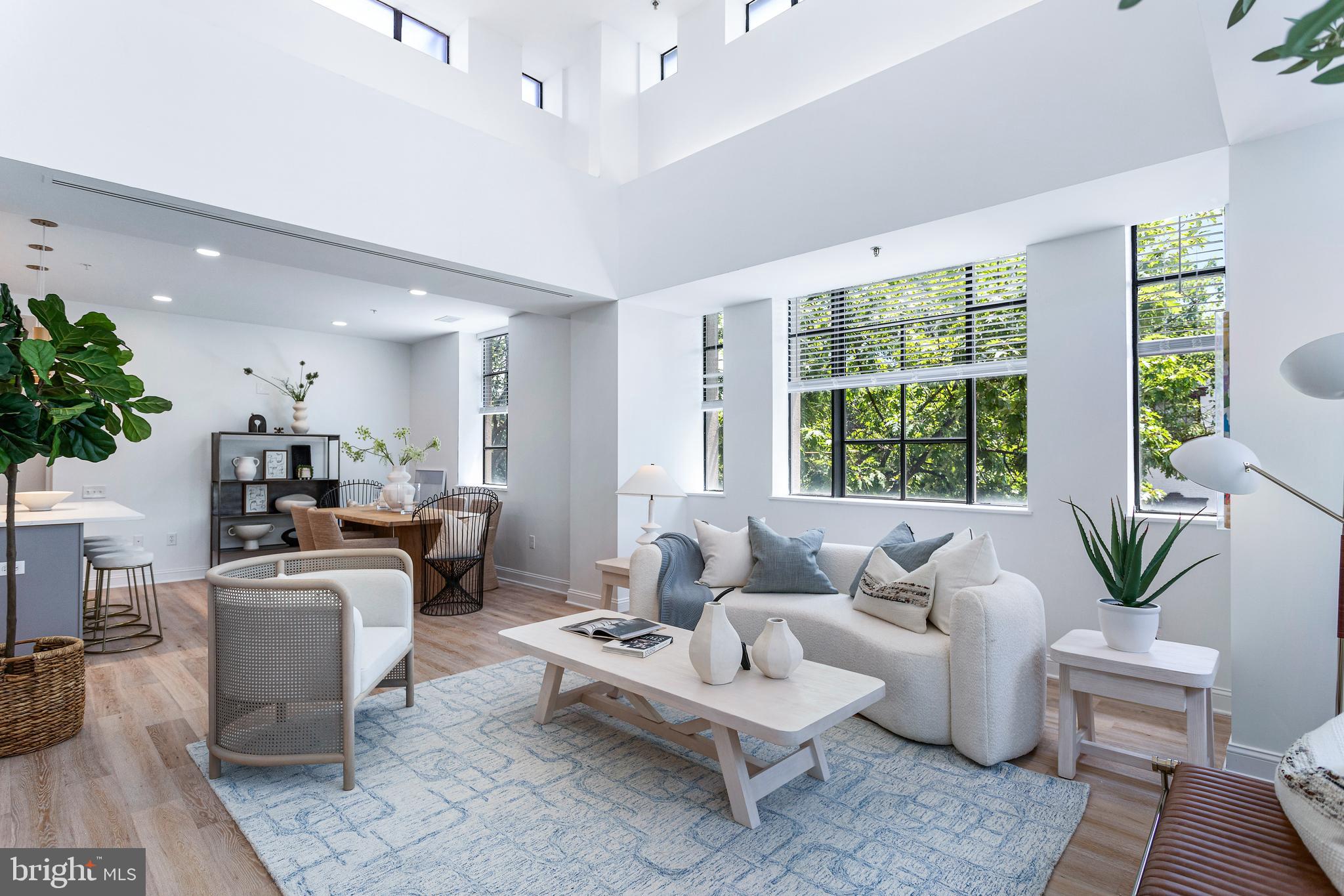 Real estate listing preview #4