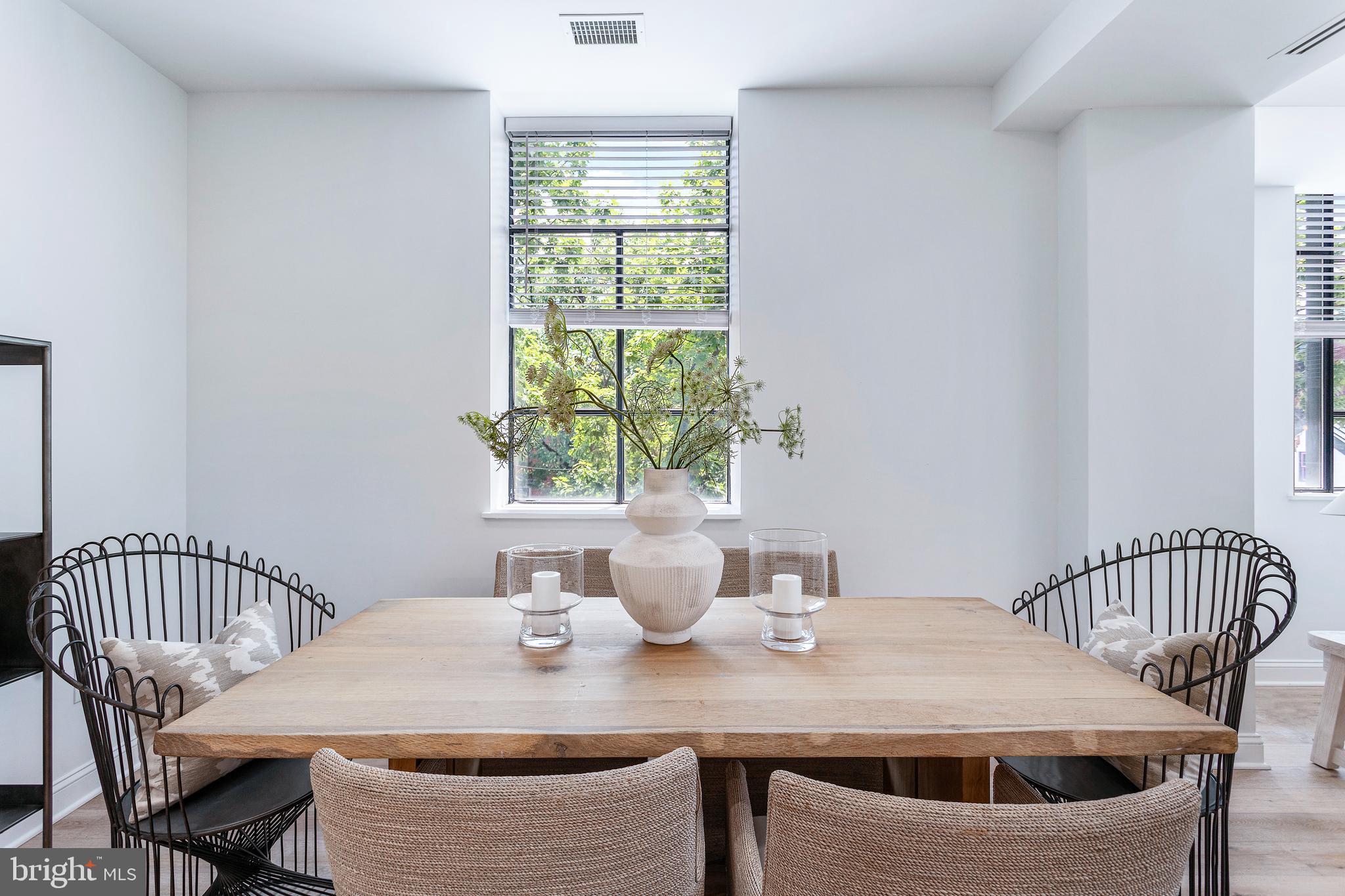 Real estate listing preview #6