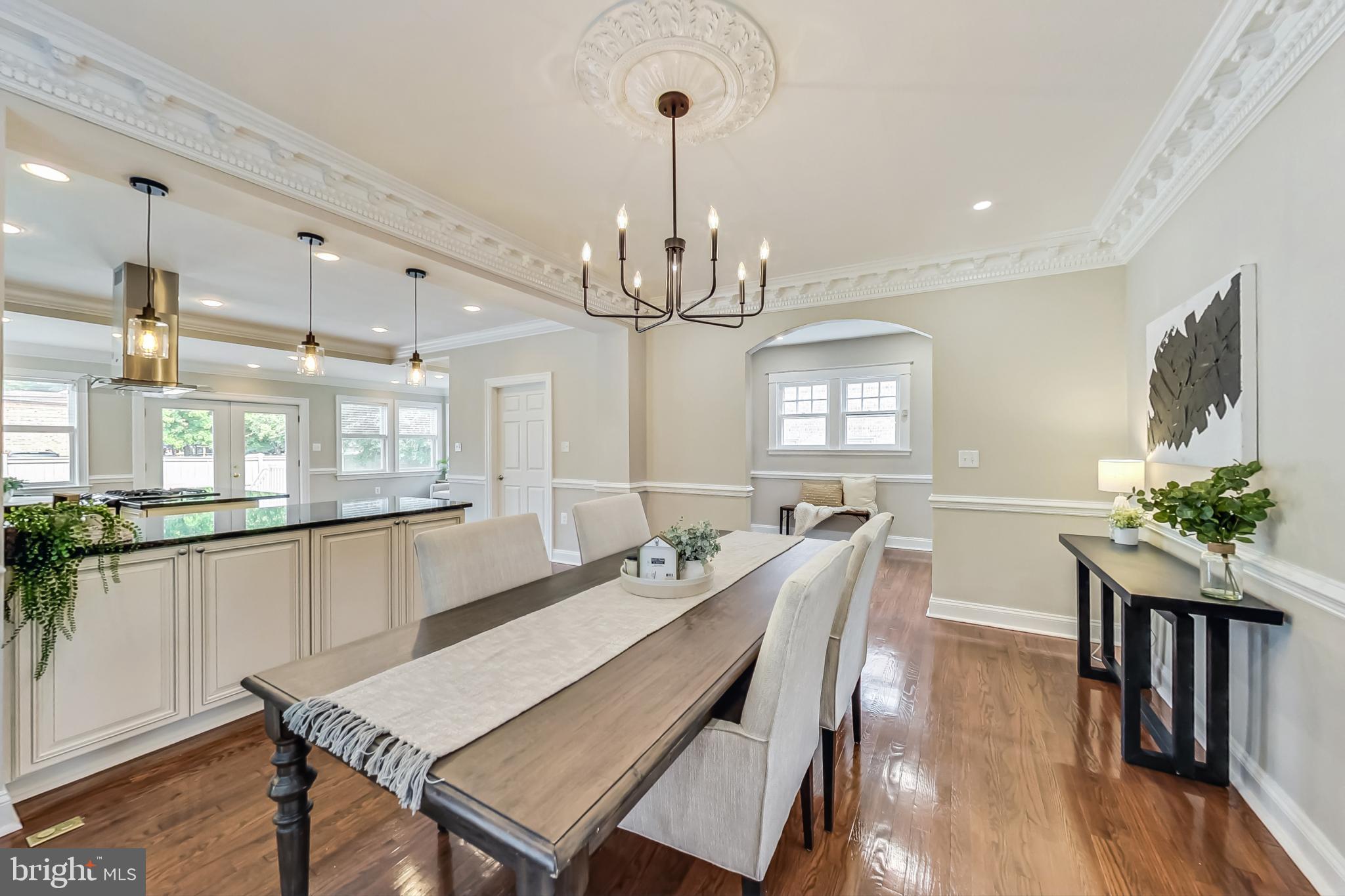 Real estate listing preview #11