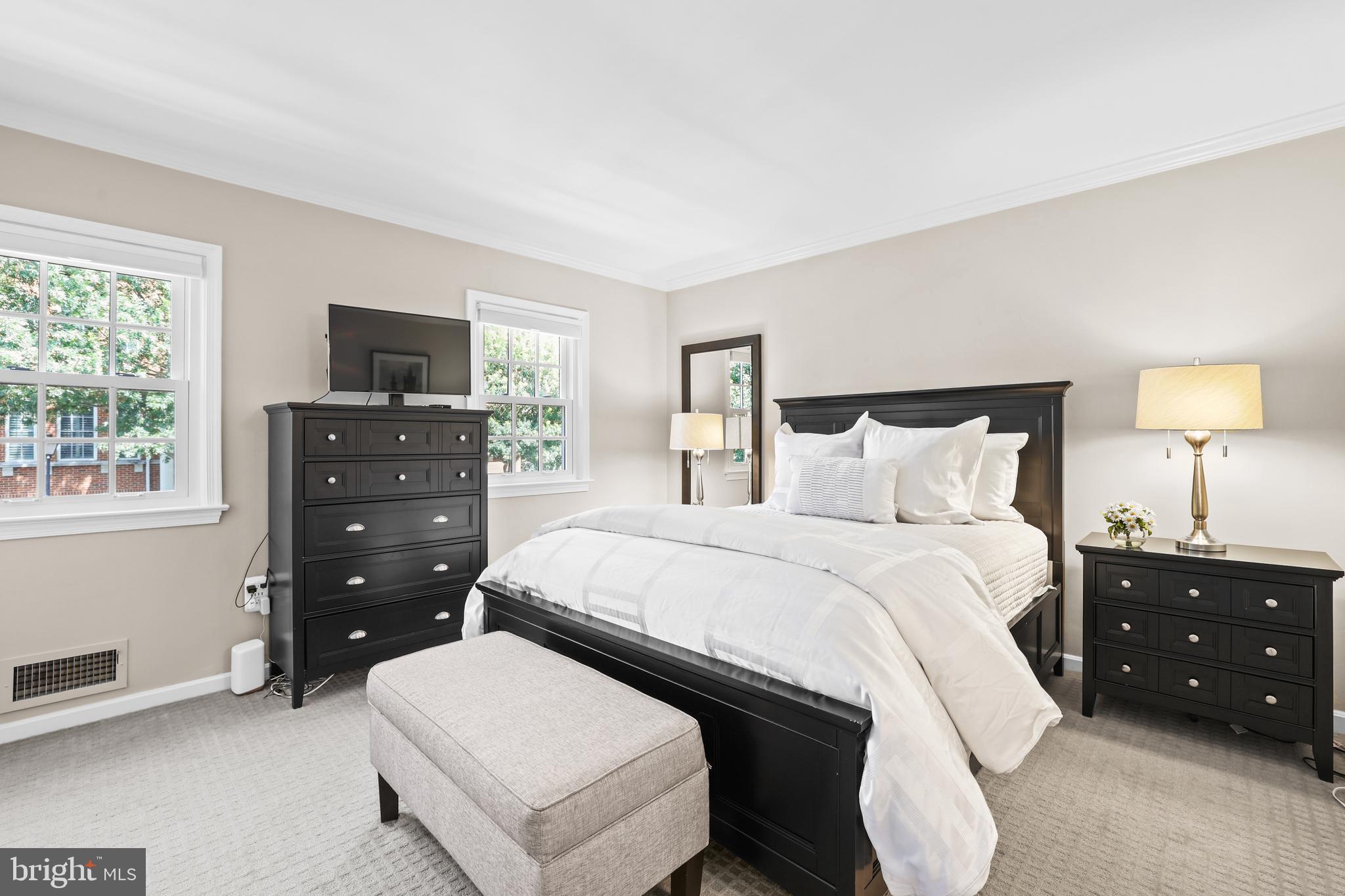 Real estate listing preview #17