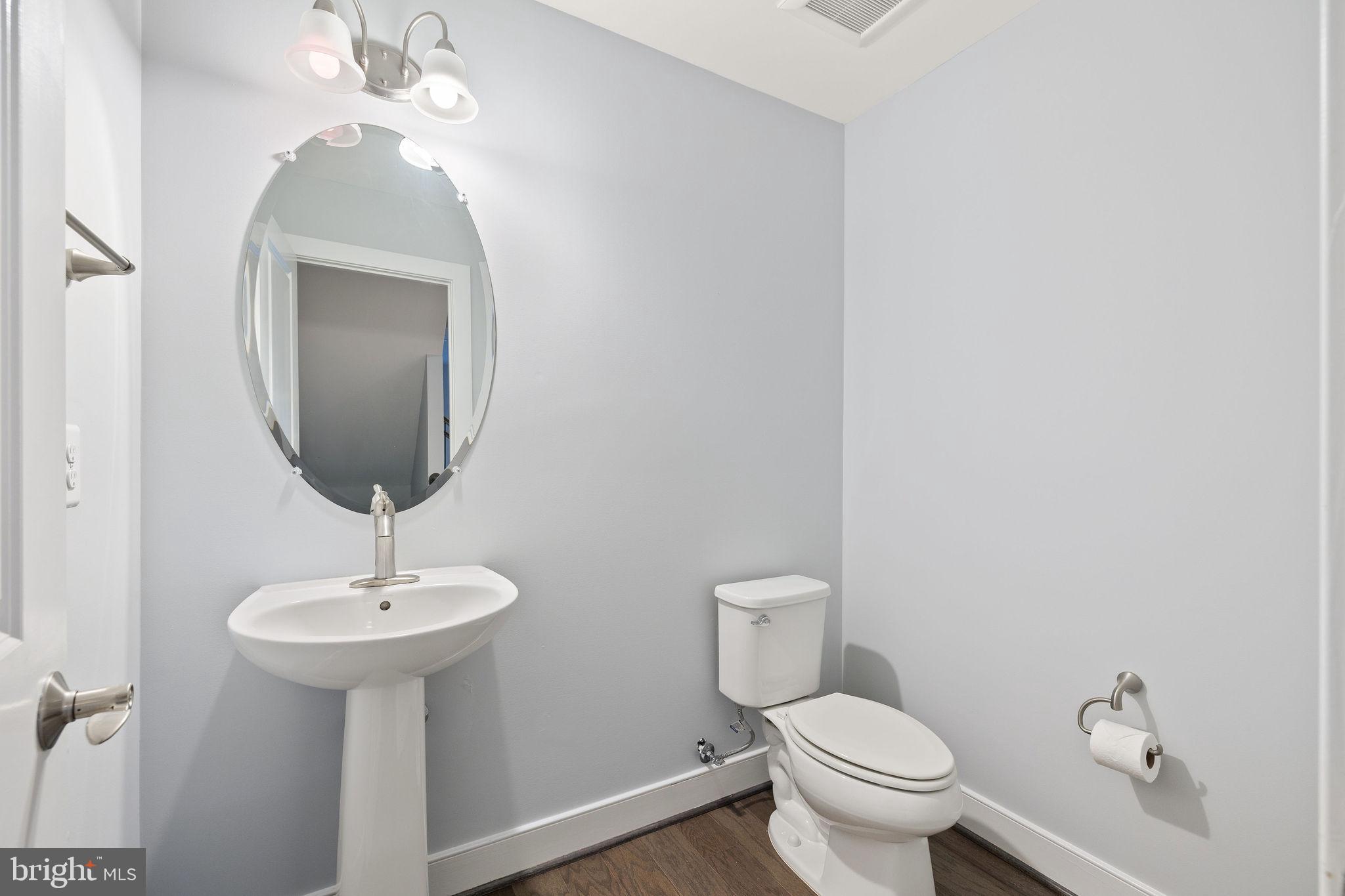 Real estate listing preview #16