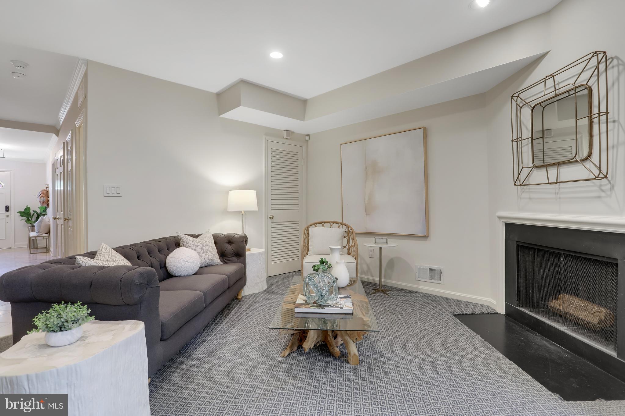 Real estate listing preview #22