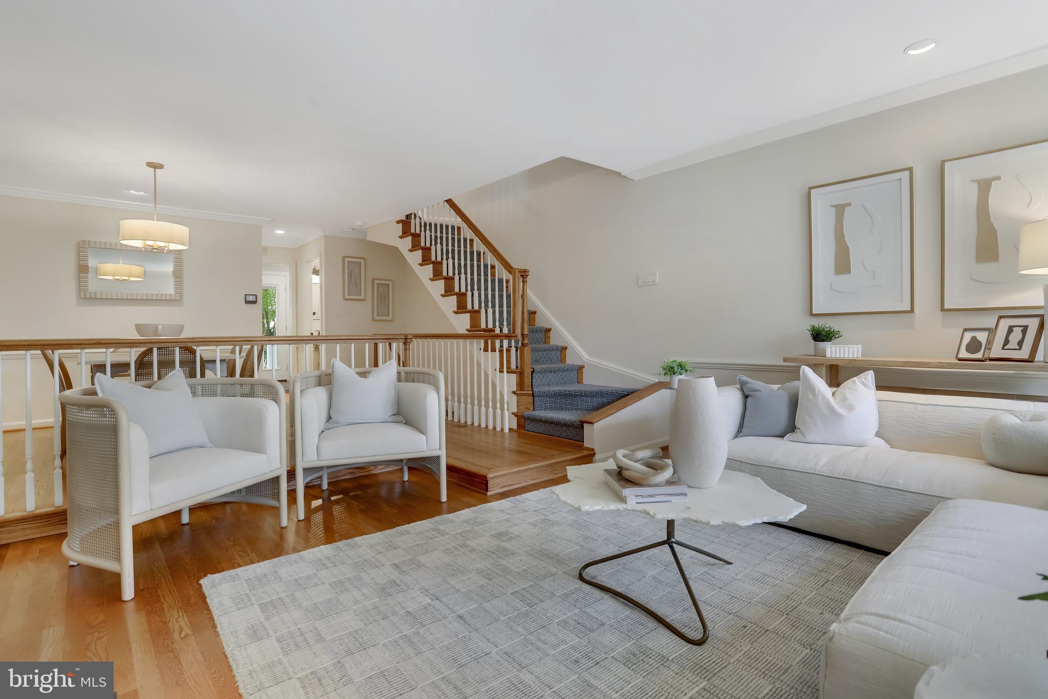 Real estate listing preview #7