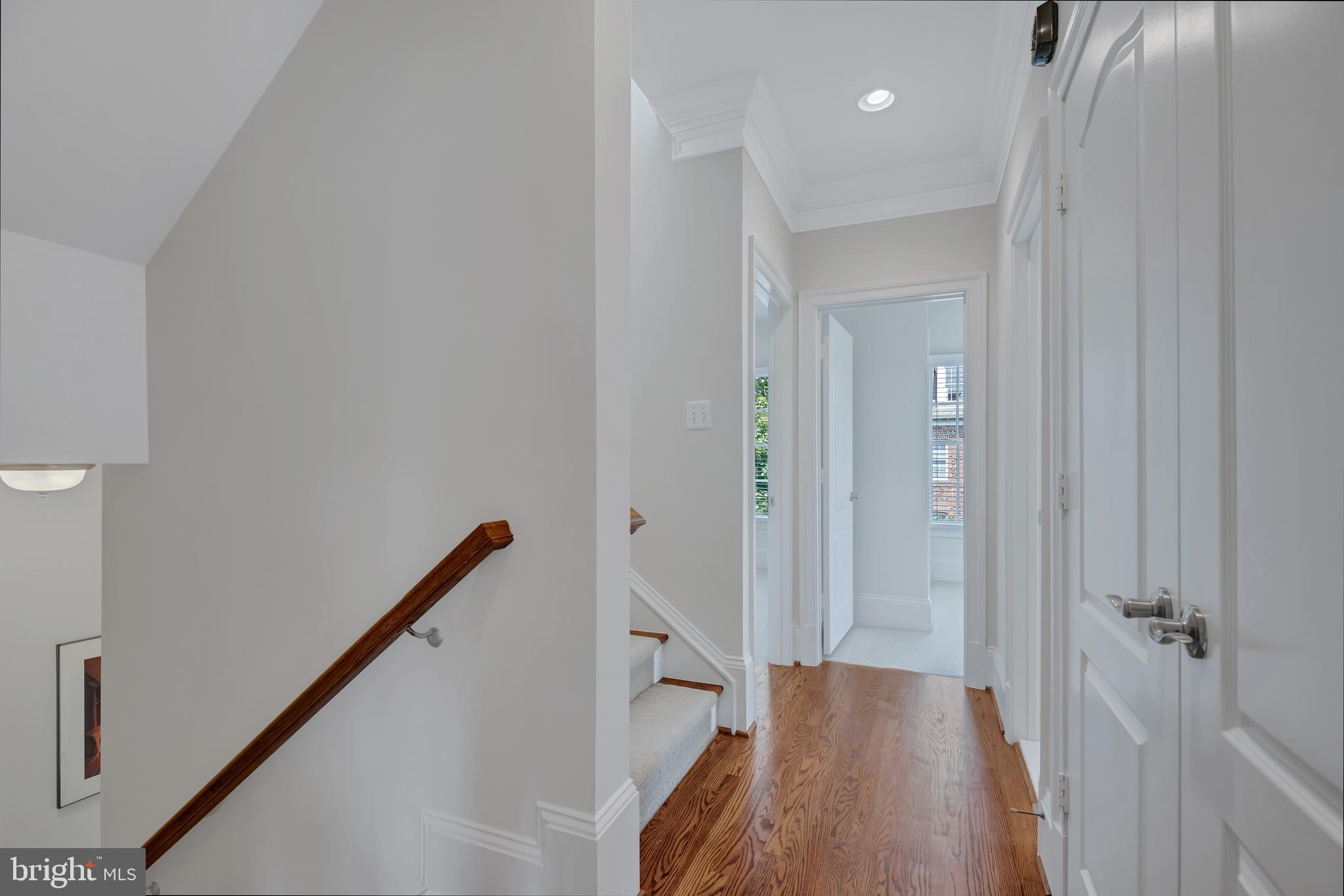 Real estate listing preview #19