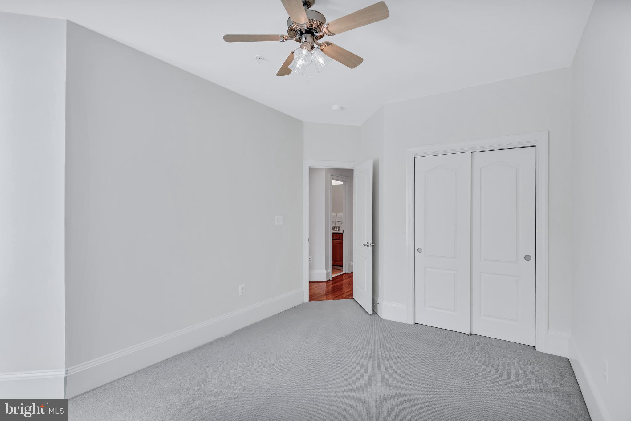 Real estate listing preview #34