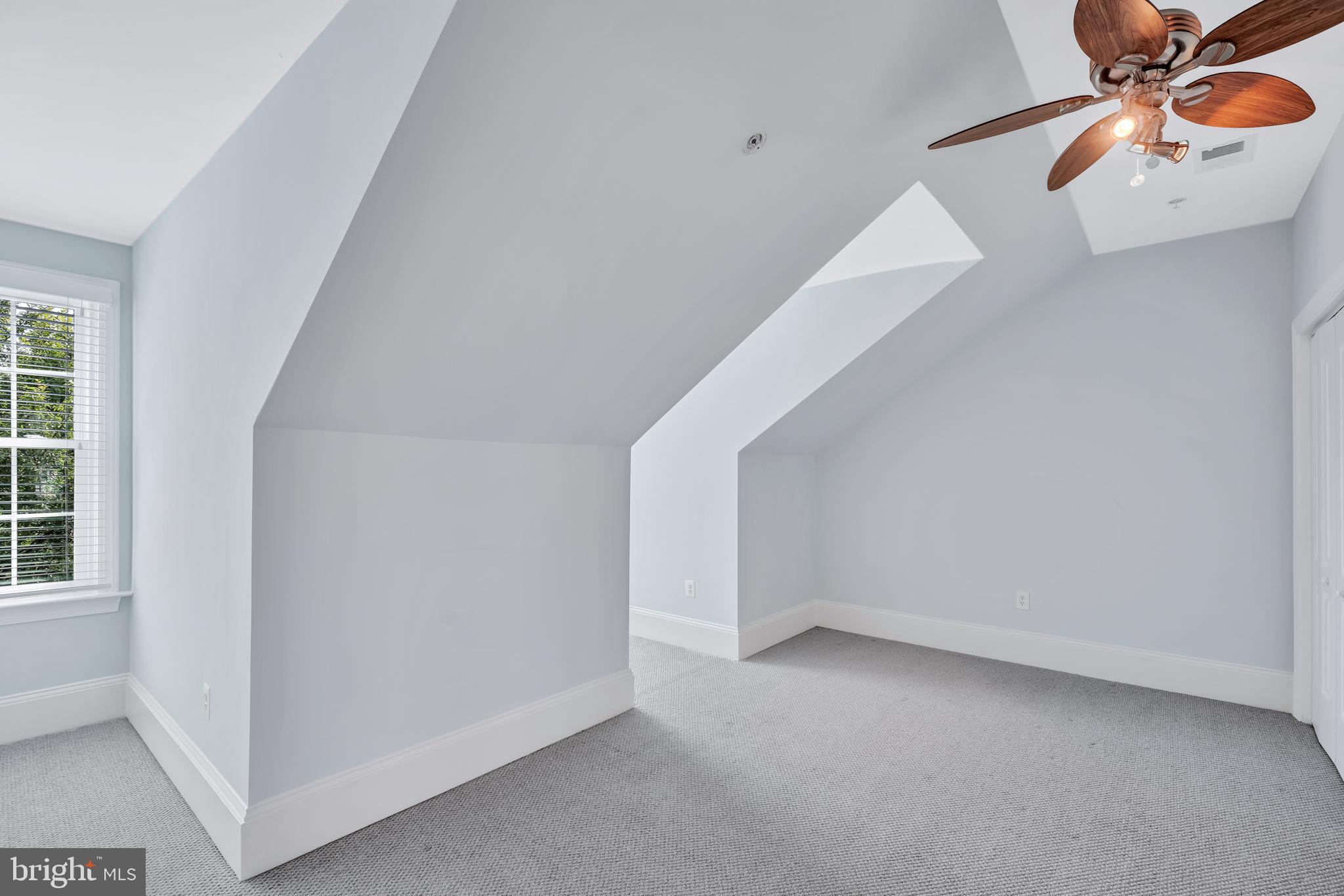 Real estate listing preview #36