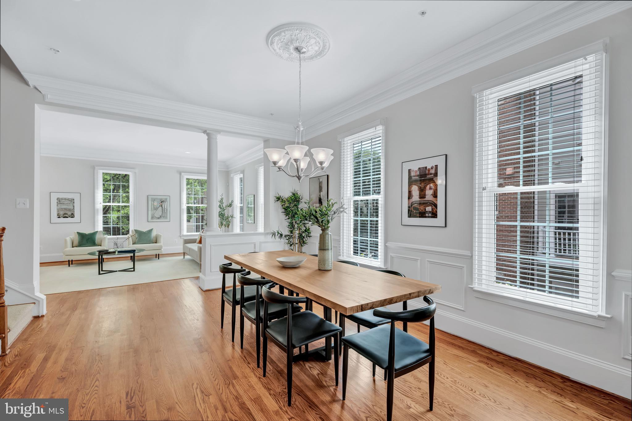 Real estate listing preview #11