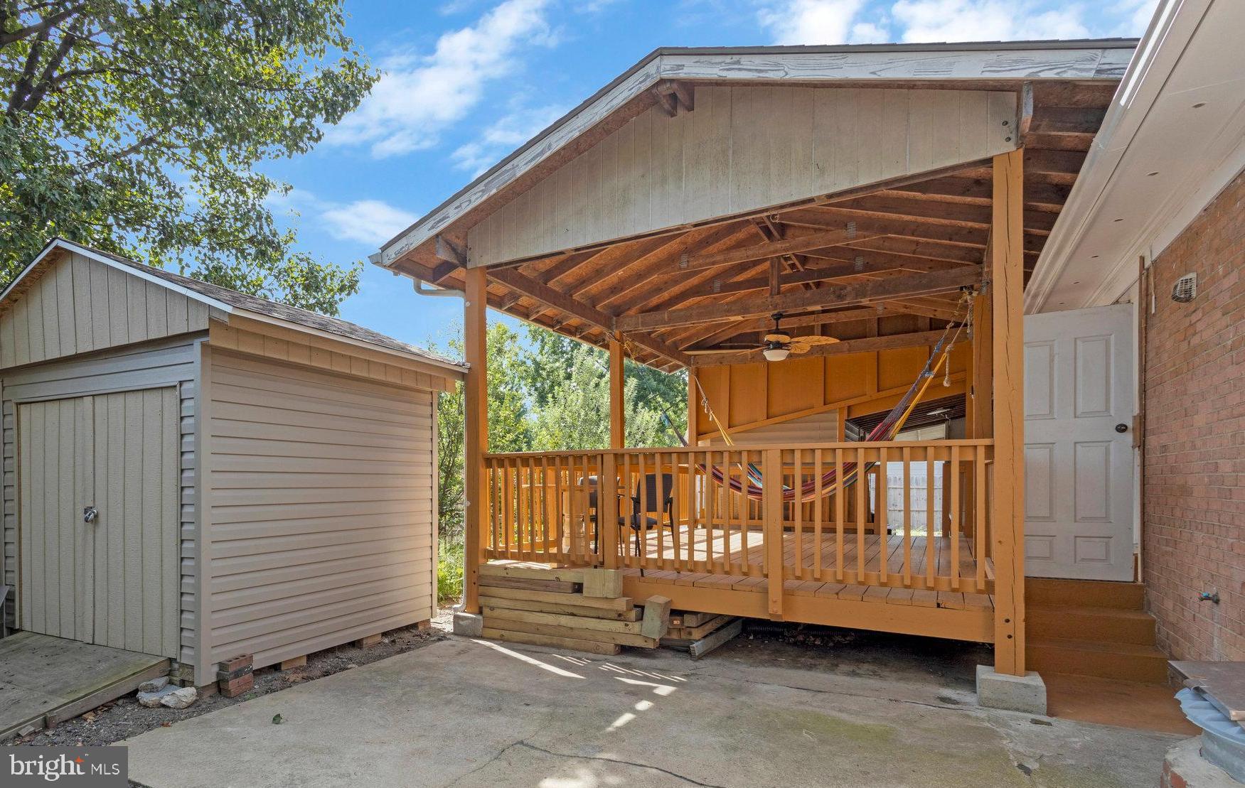 Real estate listing preview #19