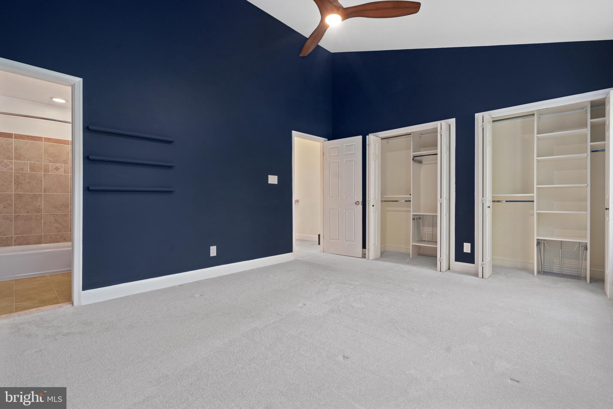 Real estate listing preview #14