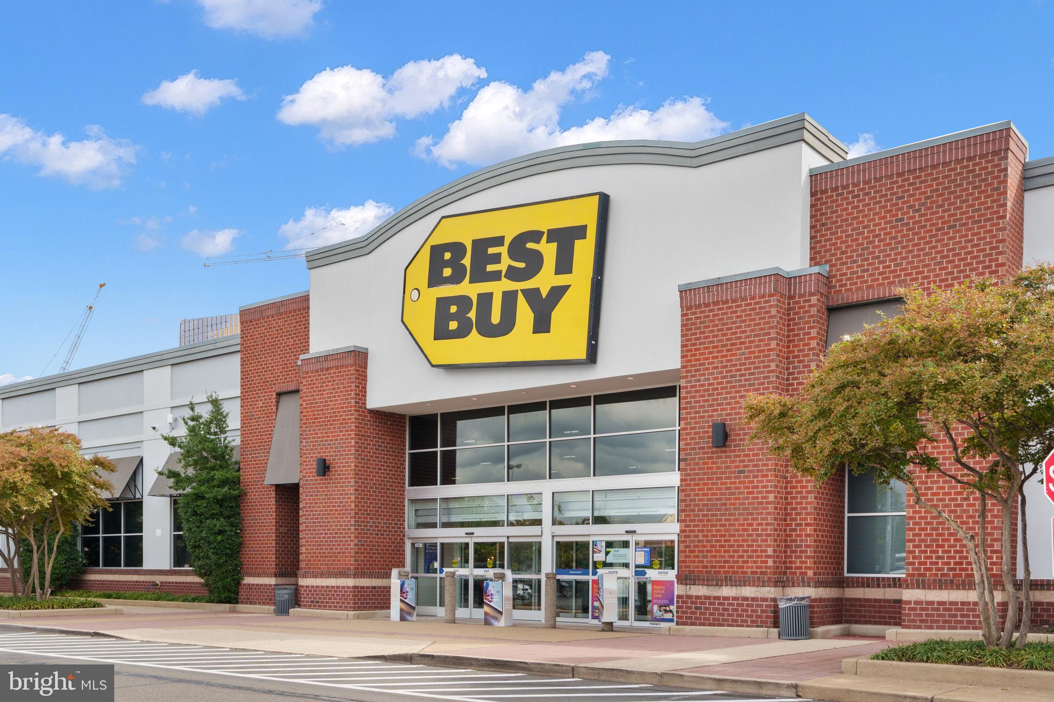 Real estate listing preview #29