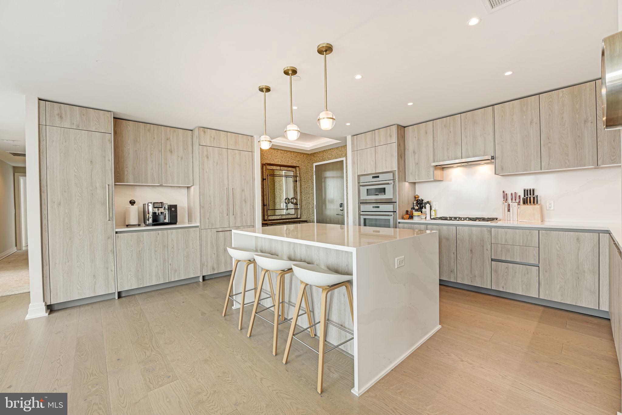 Real estate listing preview #5