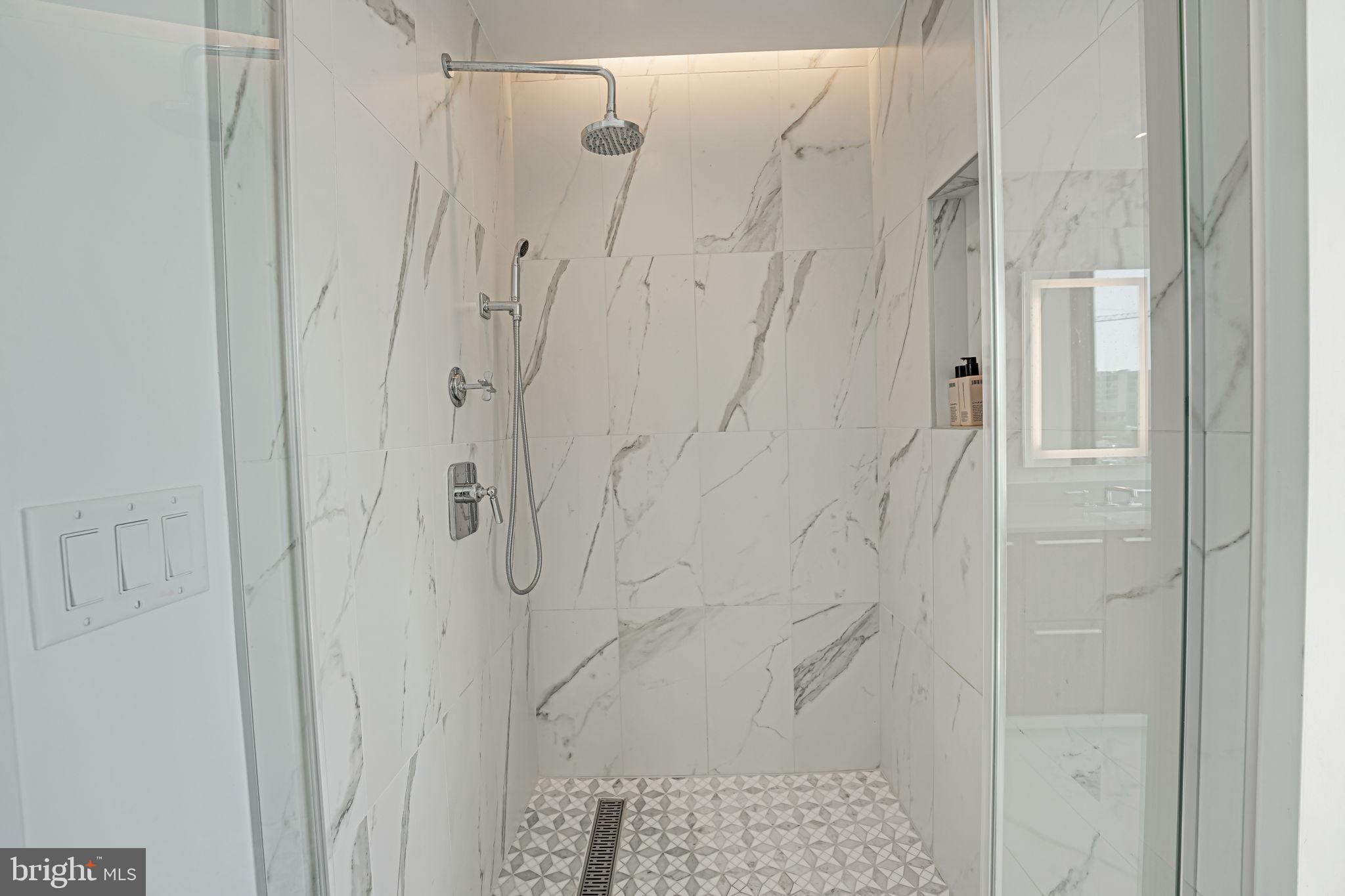 Real estate listing preview #39