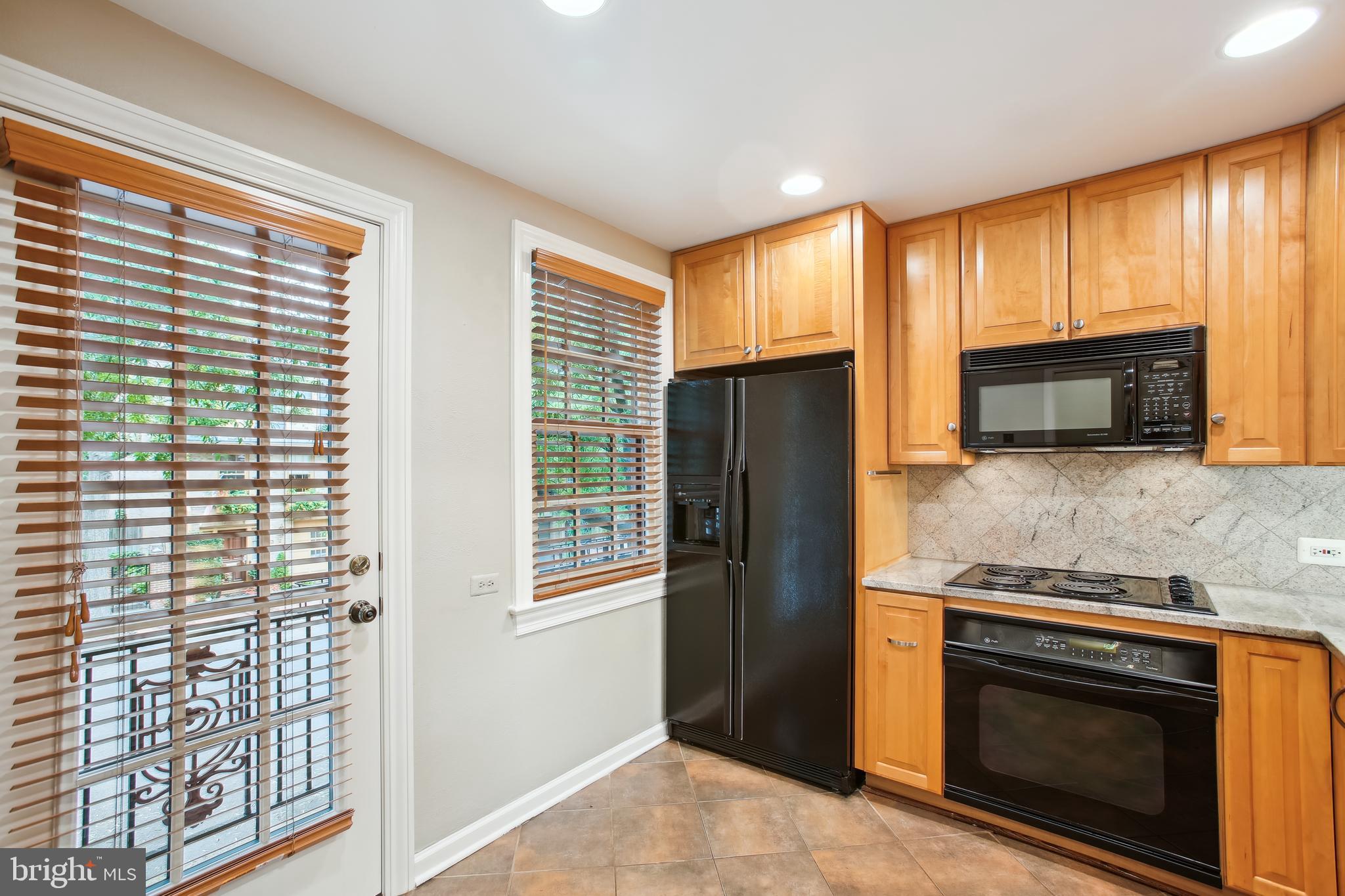 Real estate listing preview #20