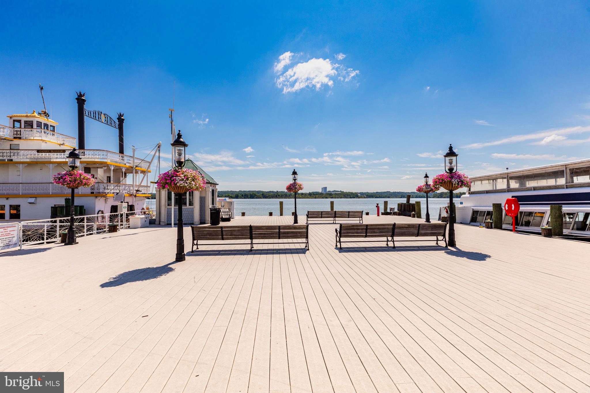 Real estate listing preview #53