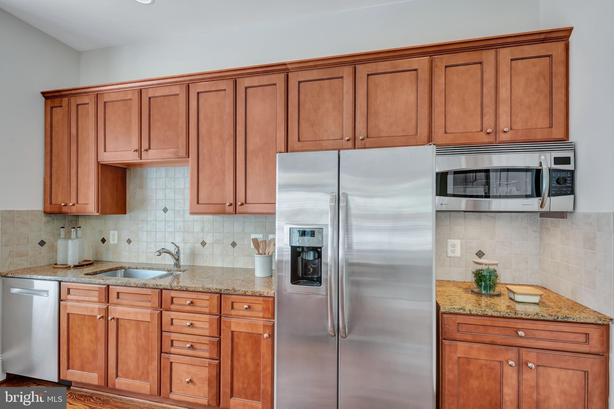 Real estate listing preview #18