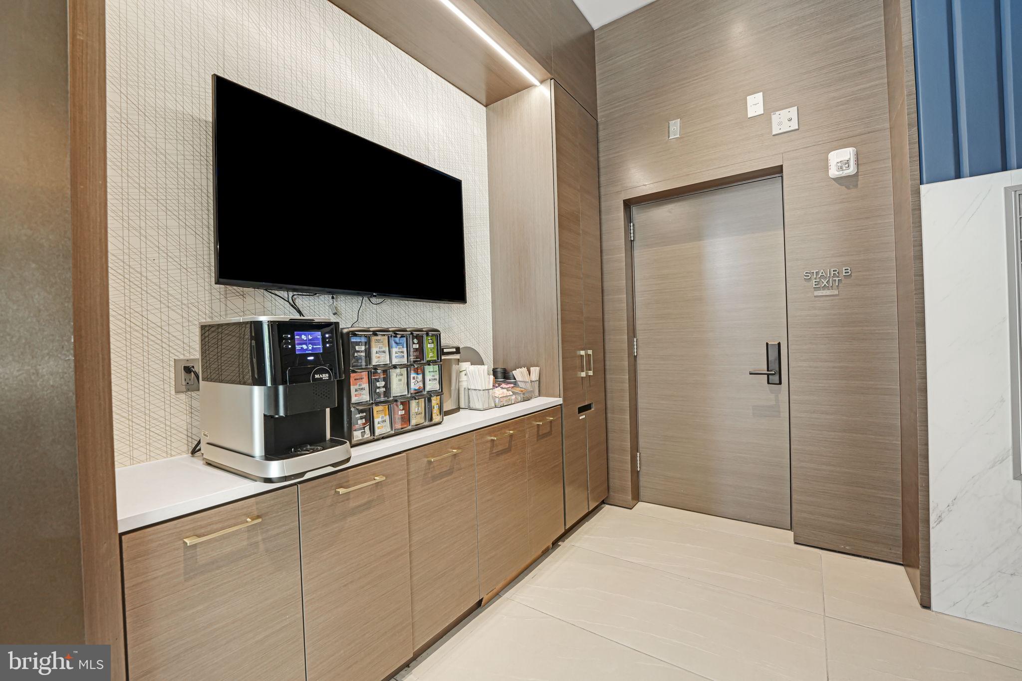 Real estate listing preview #75