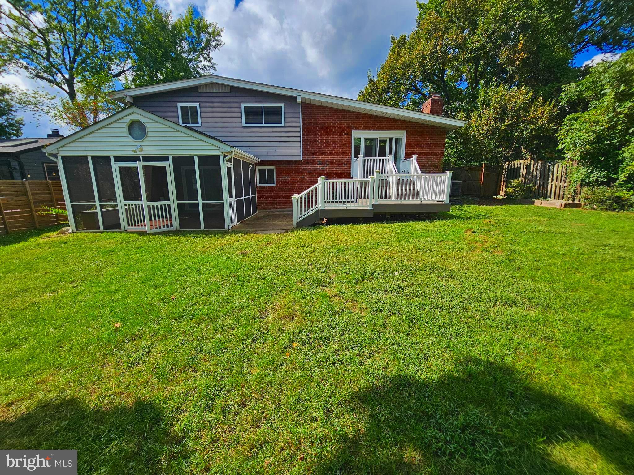 Real estate listing preview #29