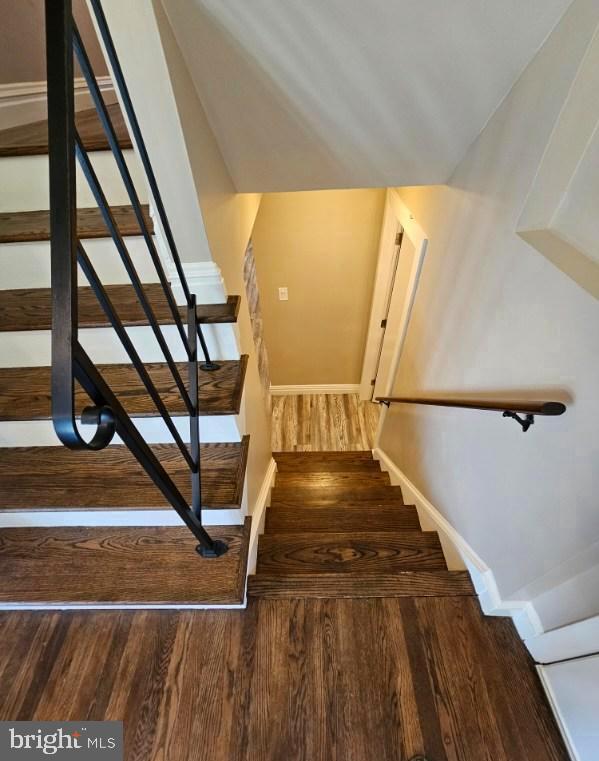 Real estate listing preview #14