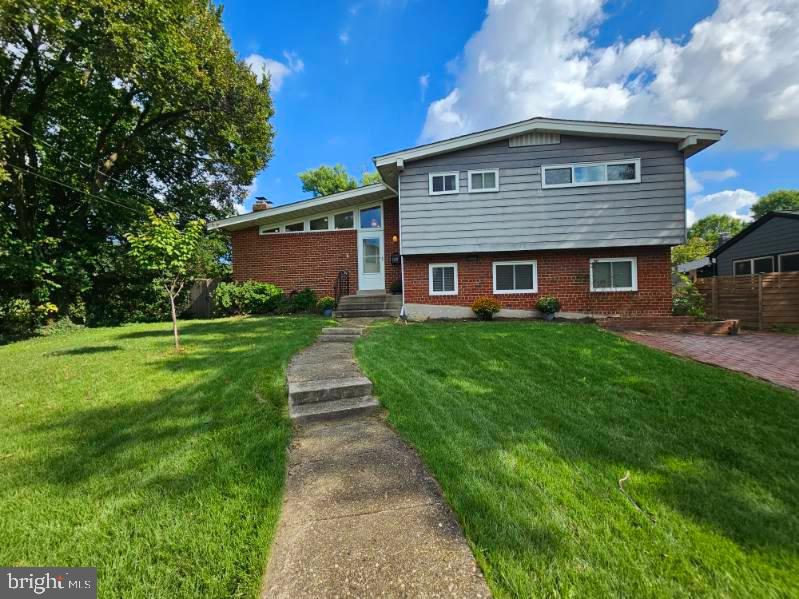 Real estate listing preview #1