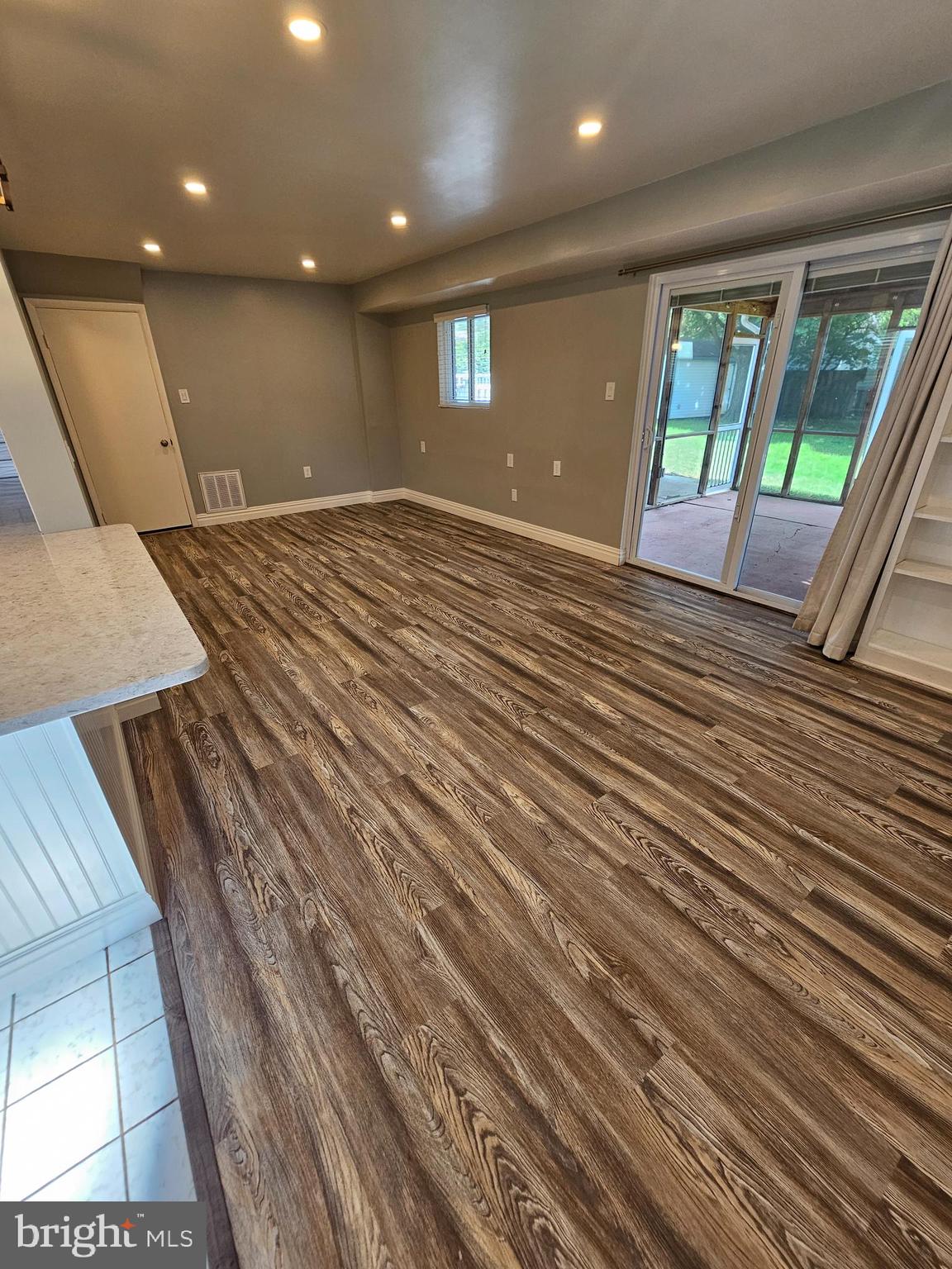 Real estate listing preview #22