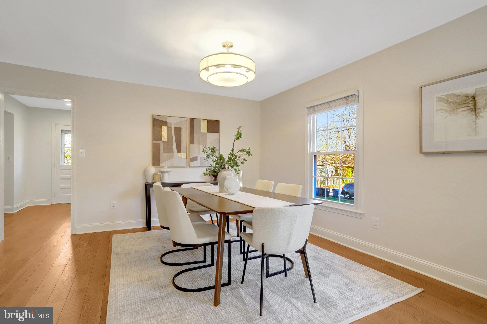 Real estate listing preview #9