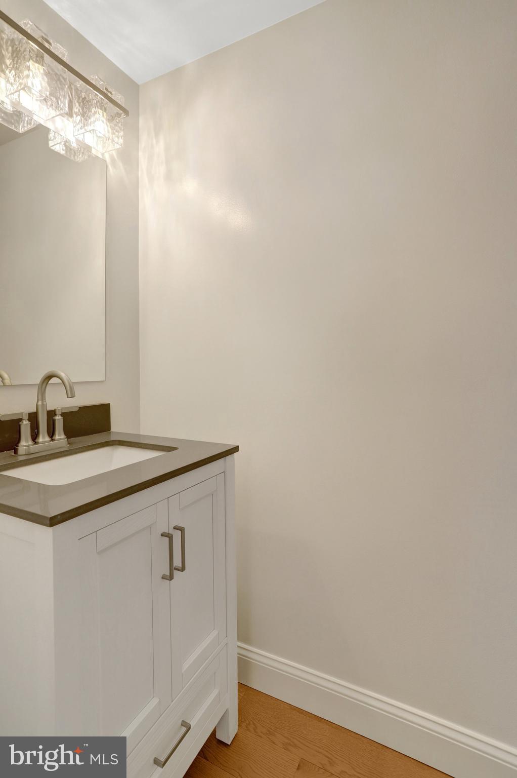 Real estate listing preview #15