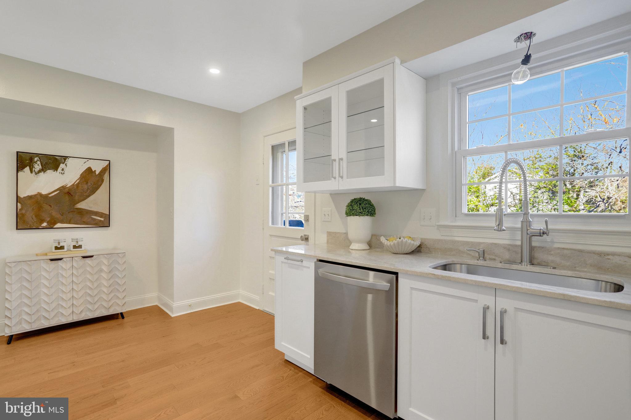 Real estate listing preview #23