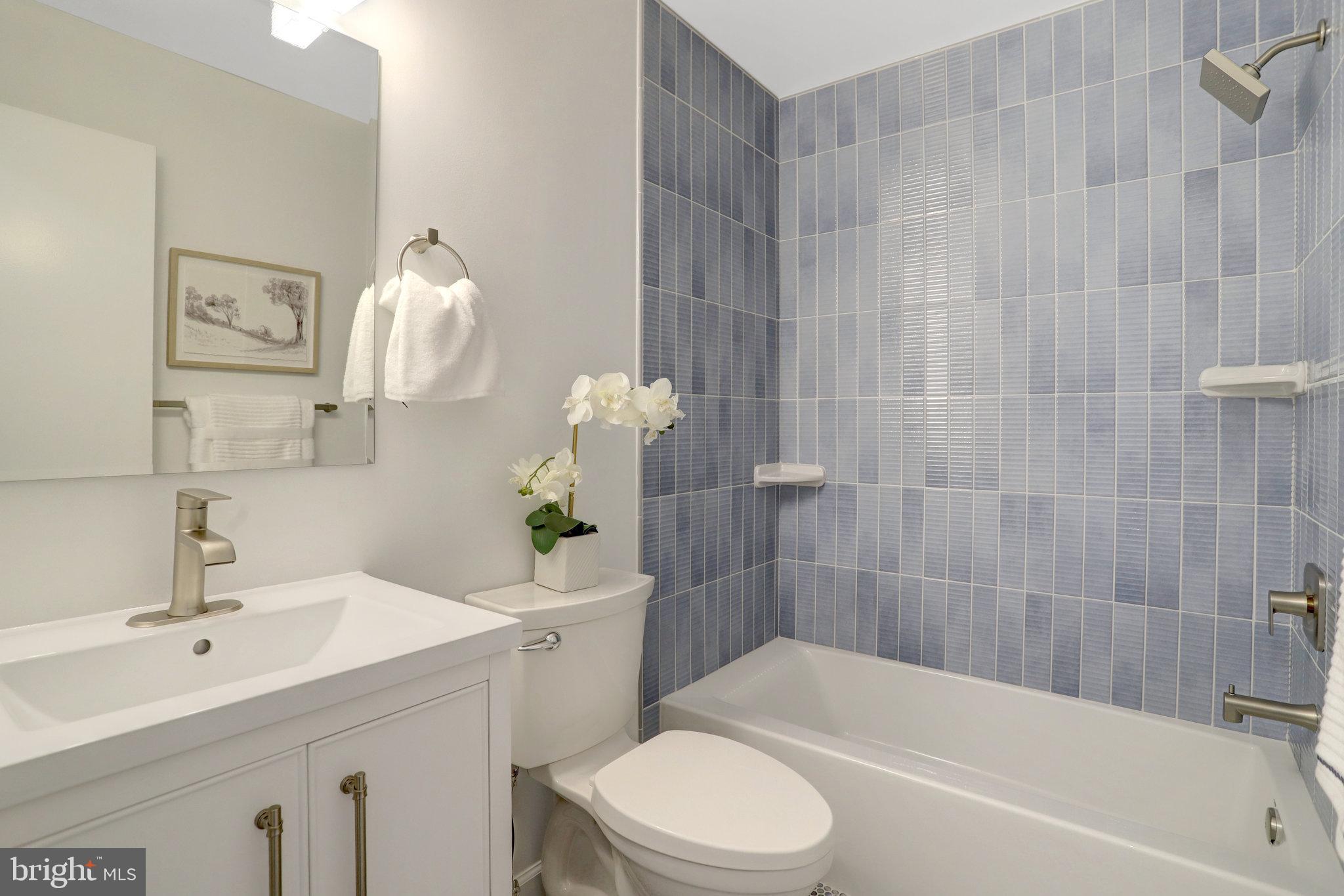 Real estate listing preview #48