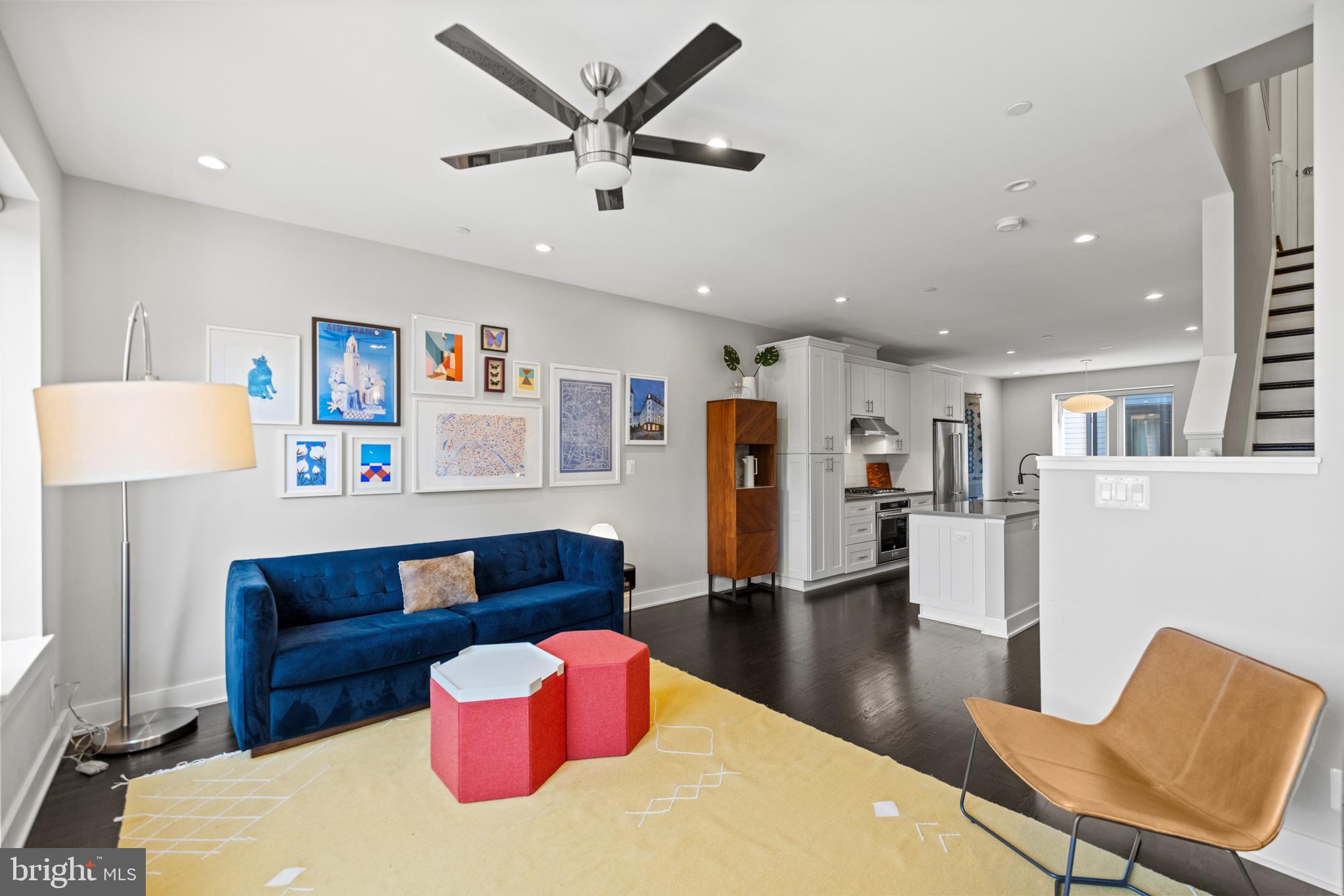 Real estate listing preview #12