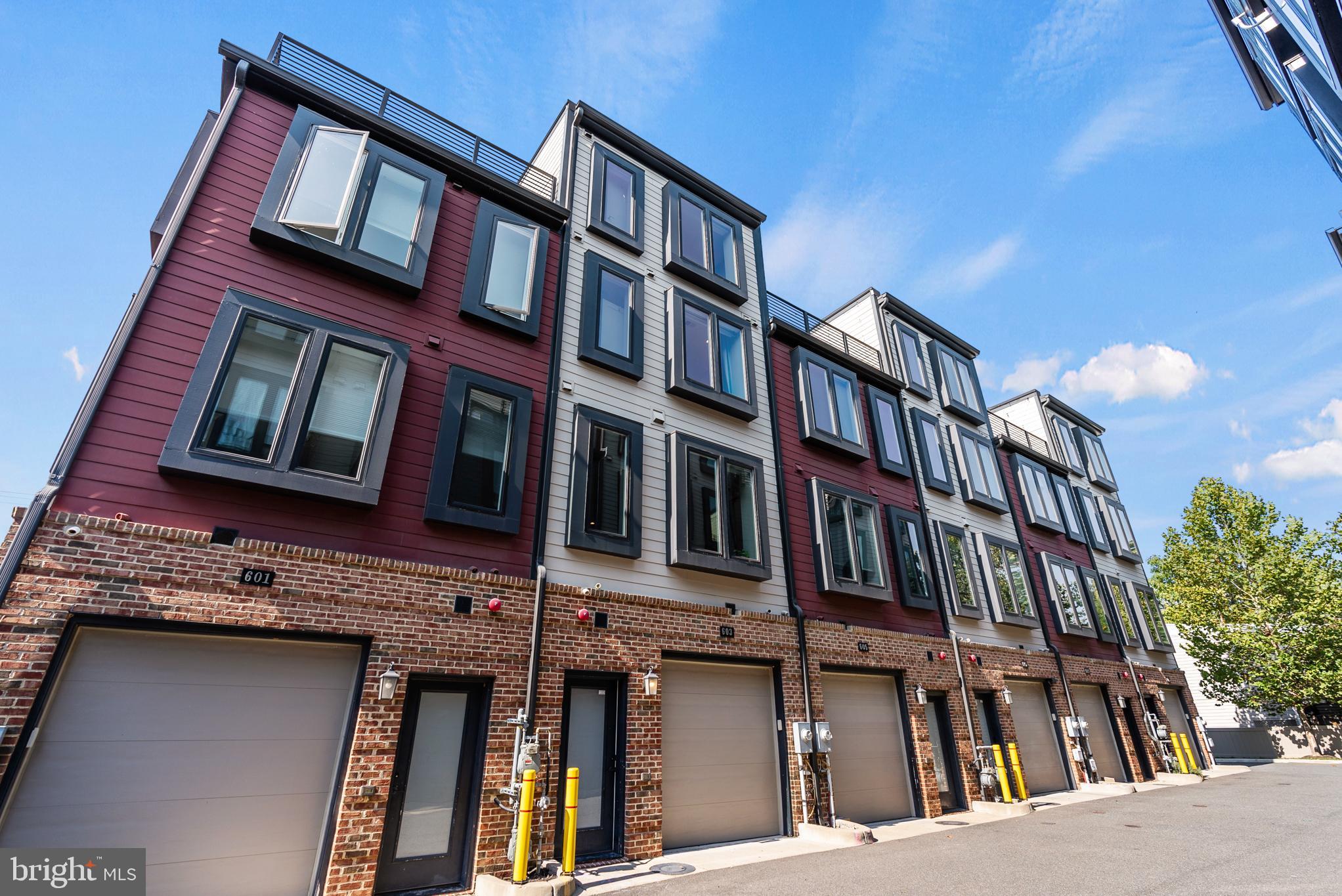 Real estate listing preview #36