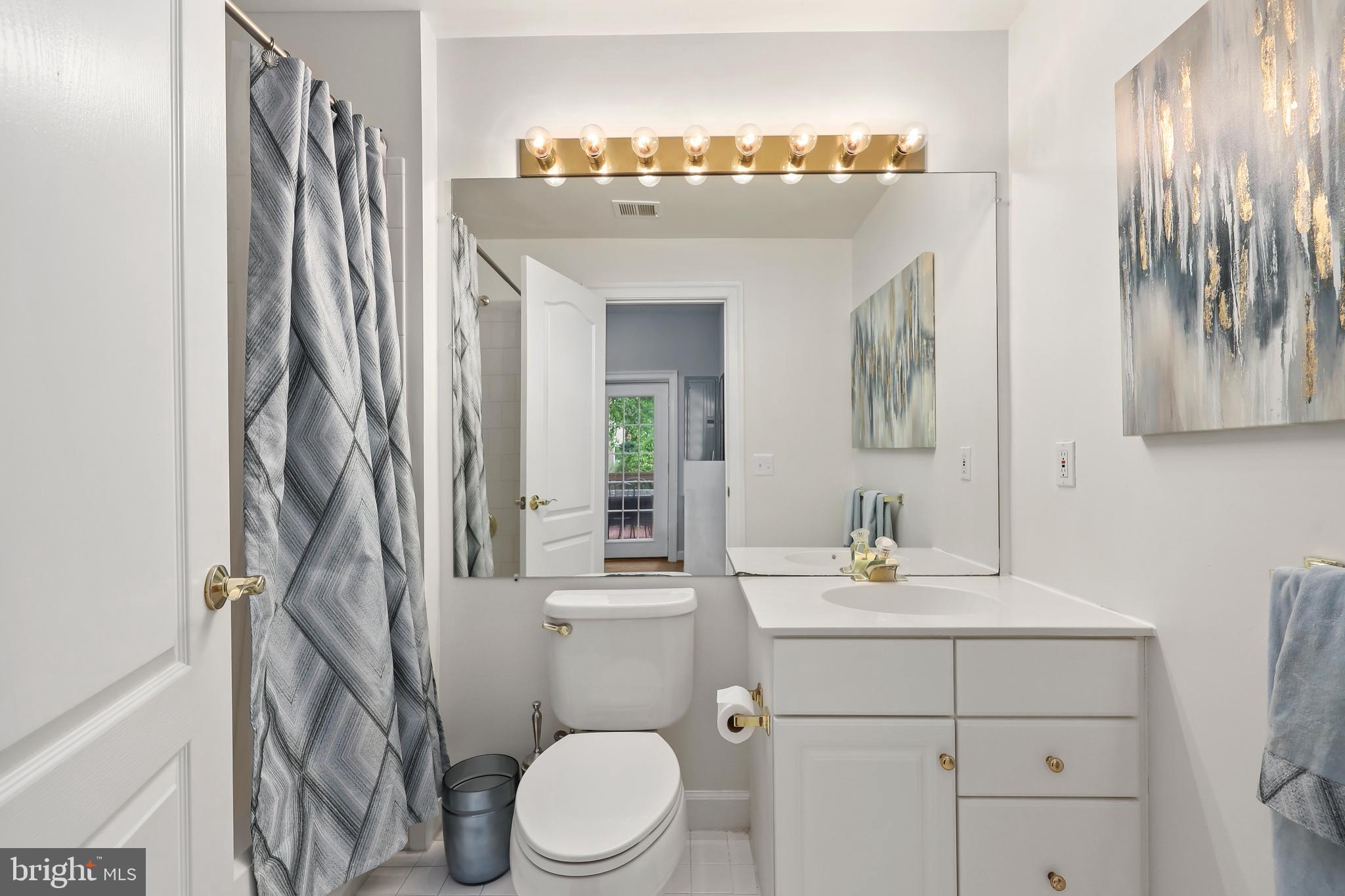 Real estate listing preview #28